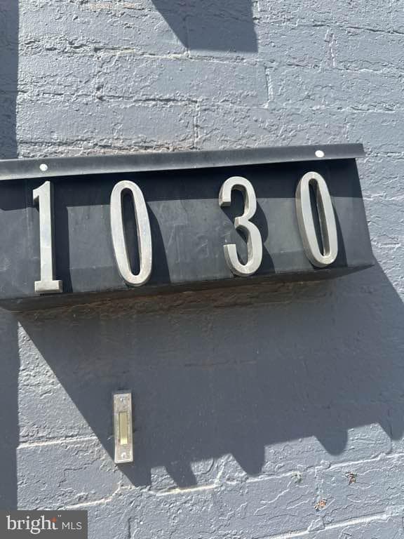 1030 W Franklin Street photo 3