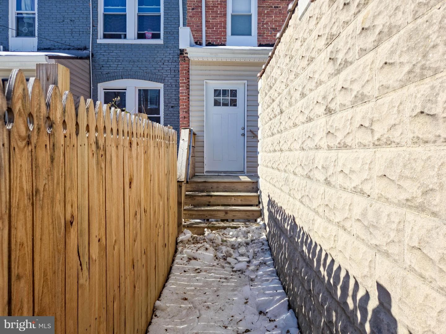 4911 Queensberry Avenue photo 36