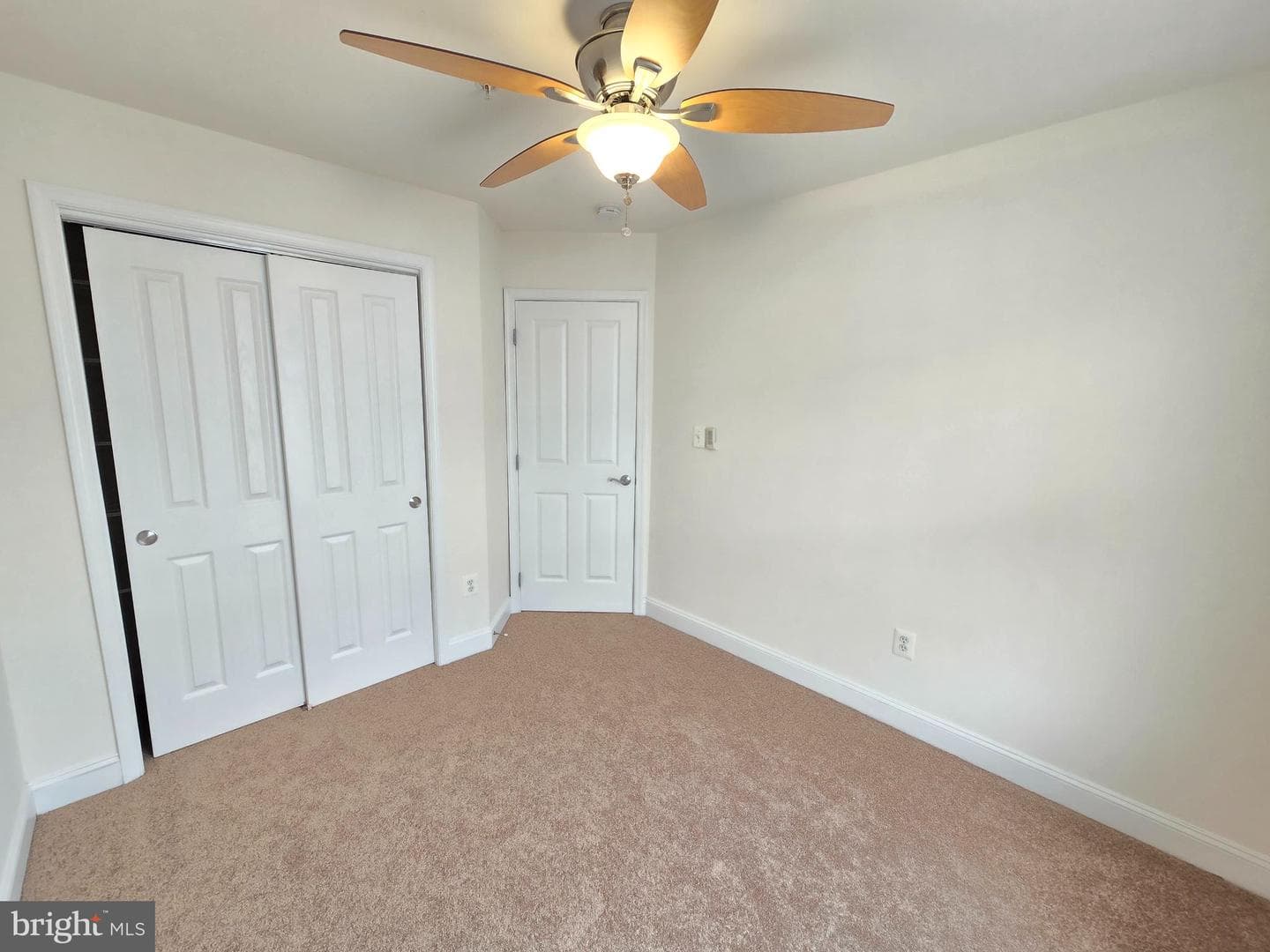 876 Ryan Street photo 26