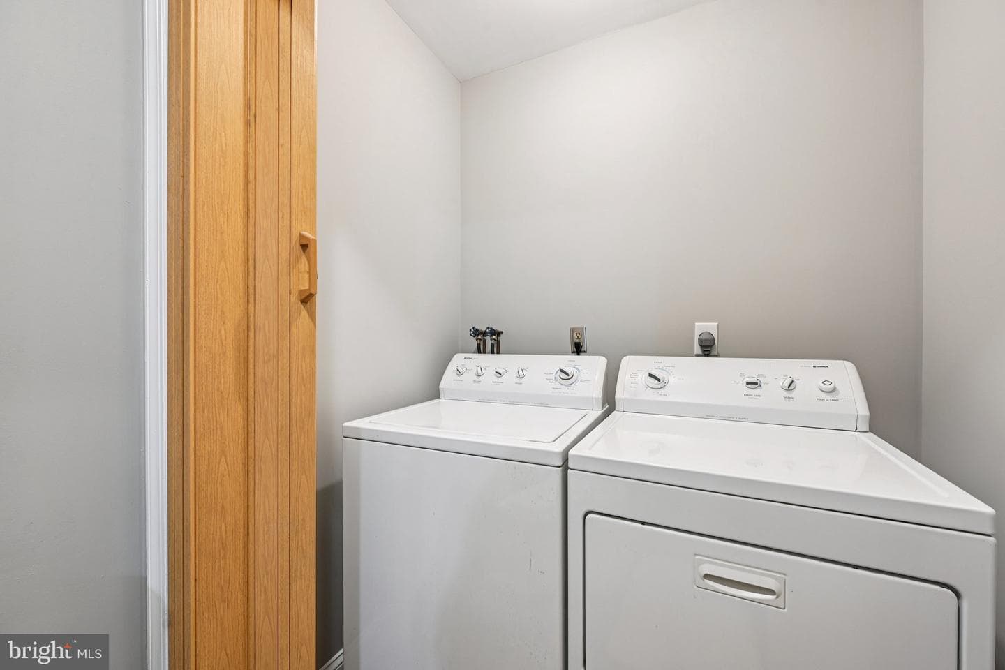 4211 Parkmont Avenue photo 31
