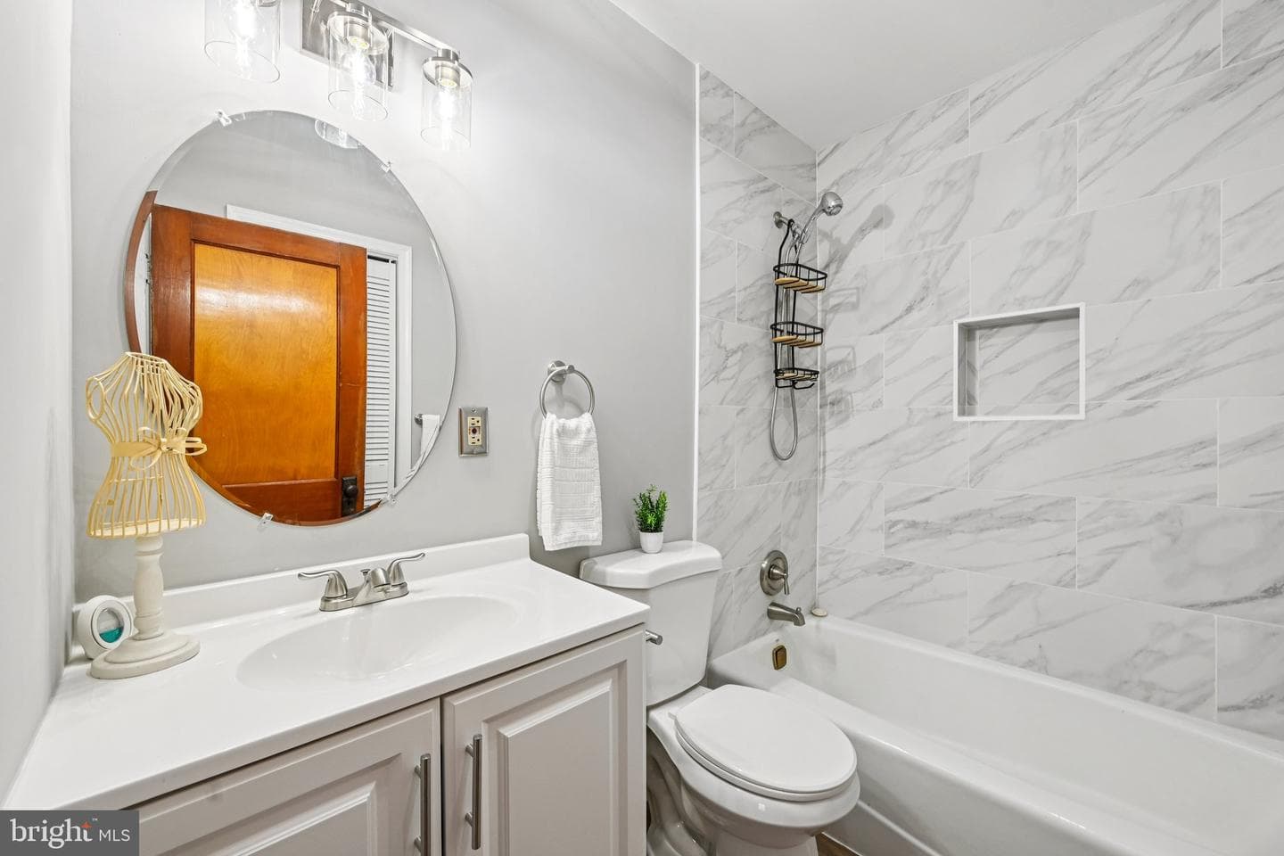 4211 Parkmont Avenue photo 38