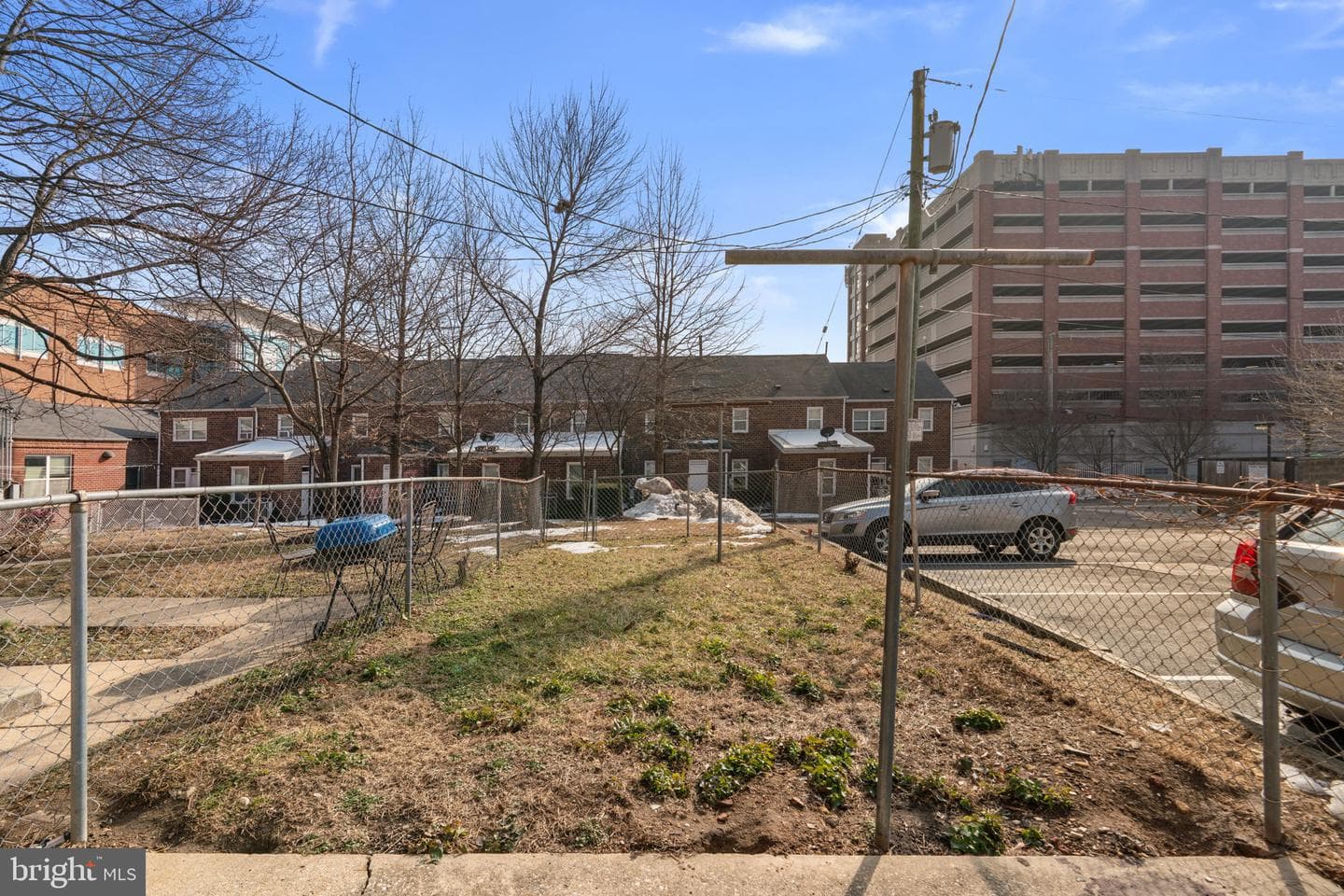 853 W Fayette Street photo 22