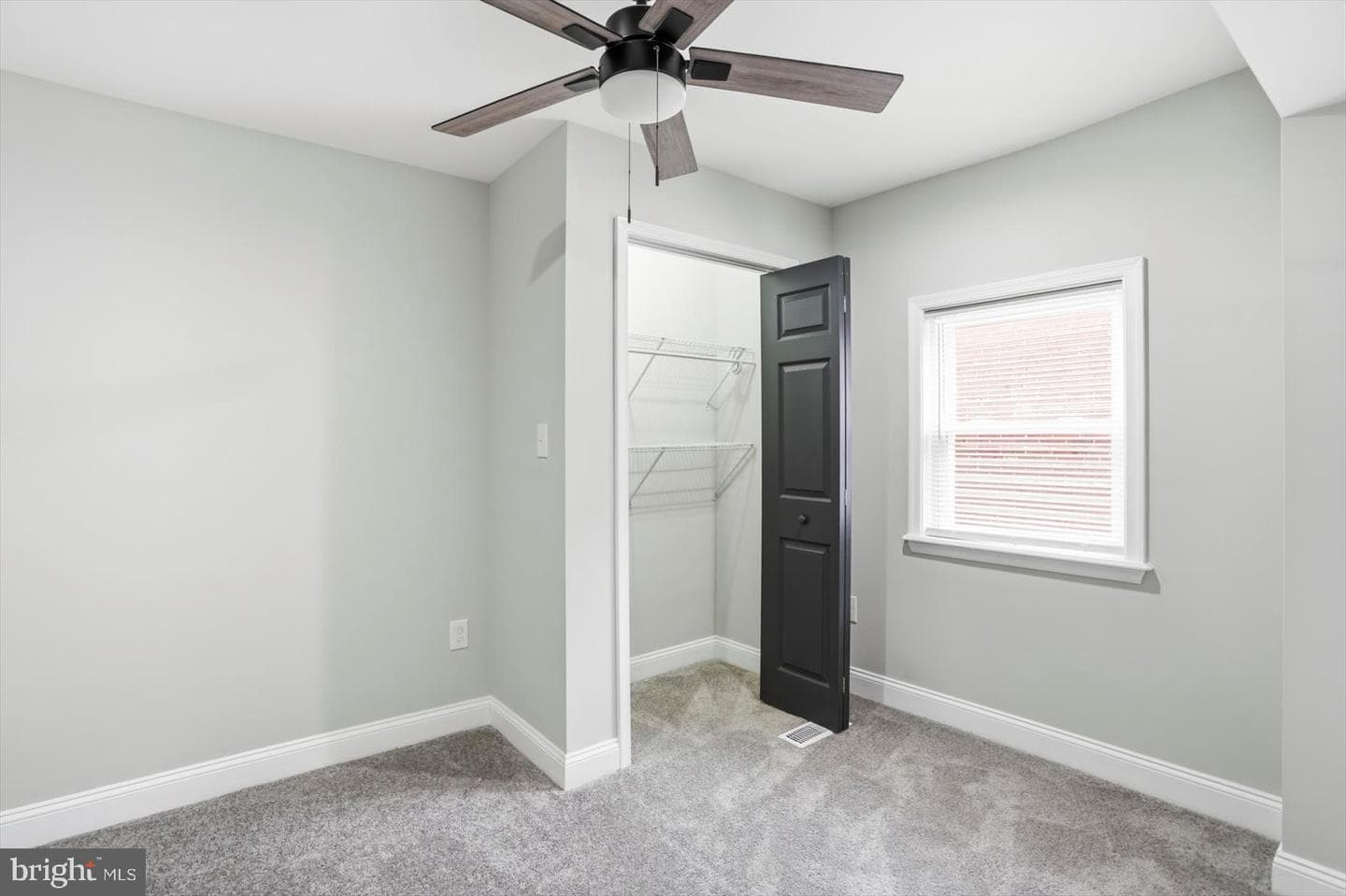 3022 E Federal Street photo 37