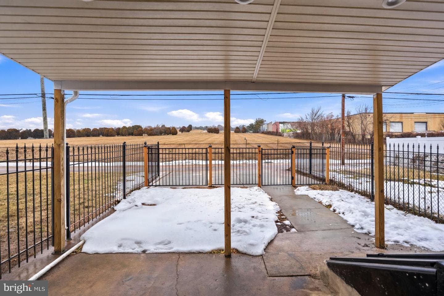 3022 E Federal Street photo 41