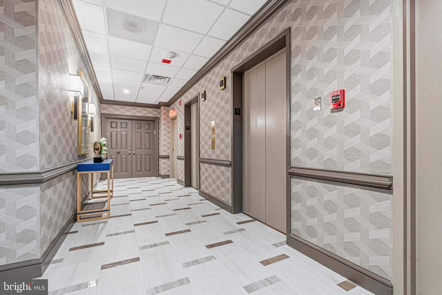 10 E Lee Street #1509 photo 28