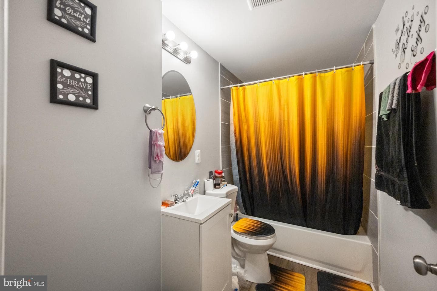 2730 Baker Street photo 14
