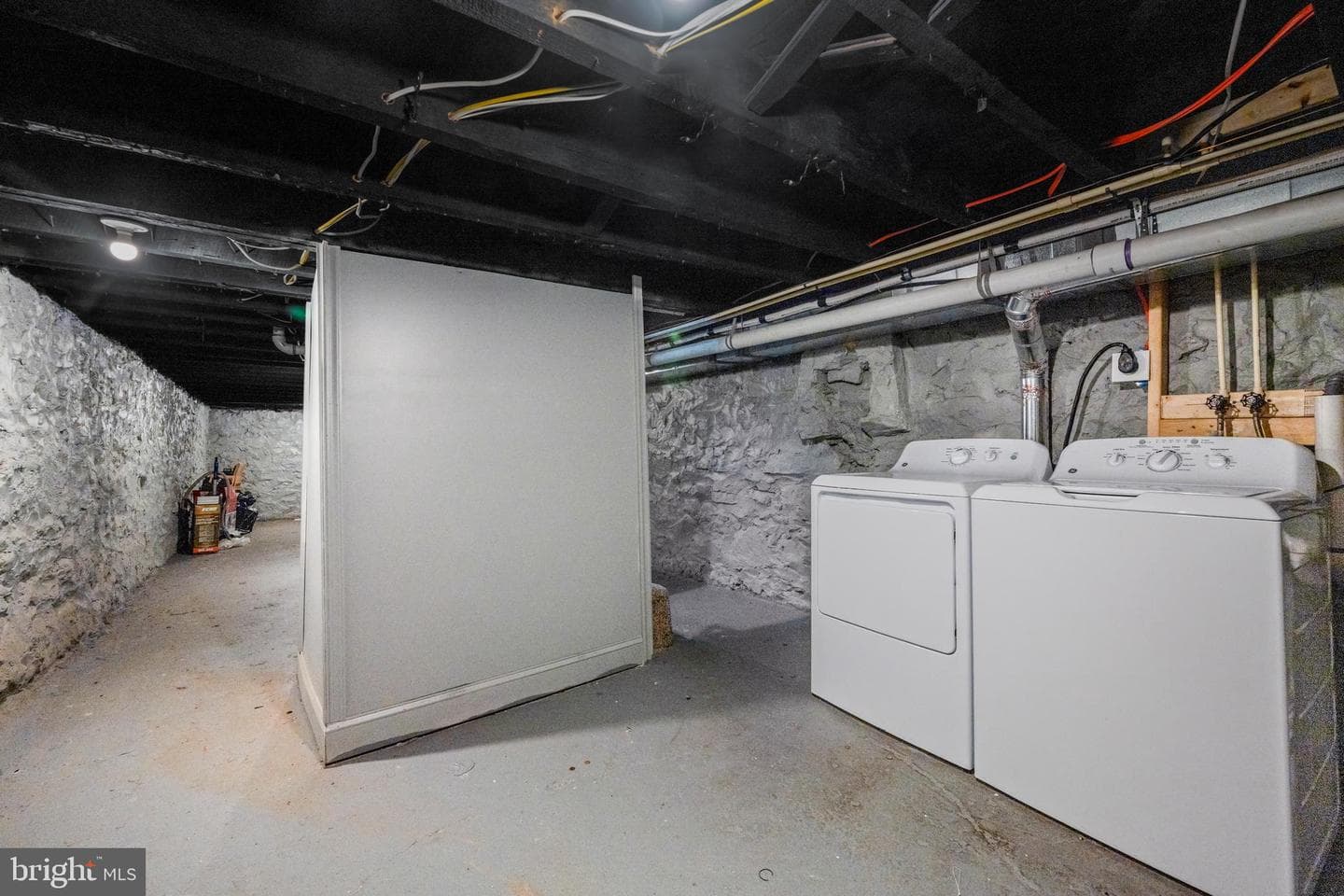 2730 Baker Street photo 17