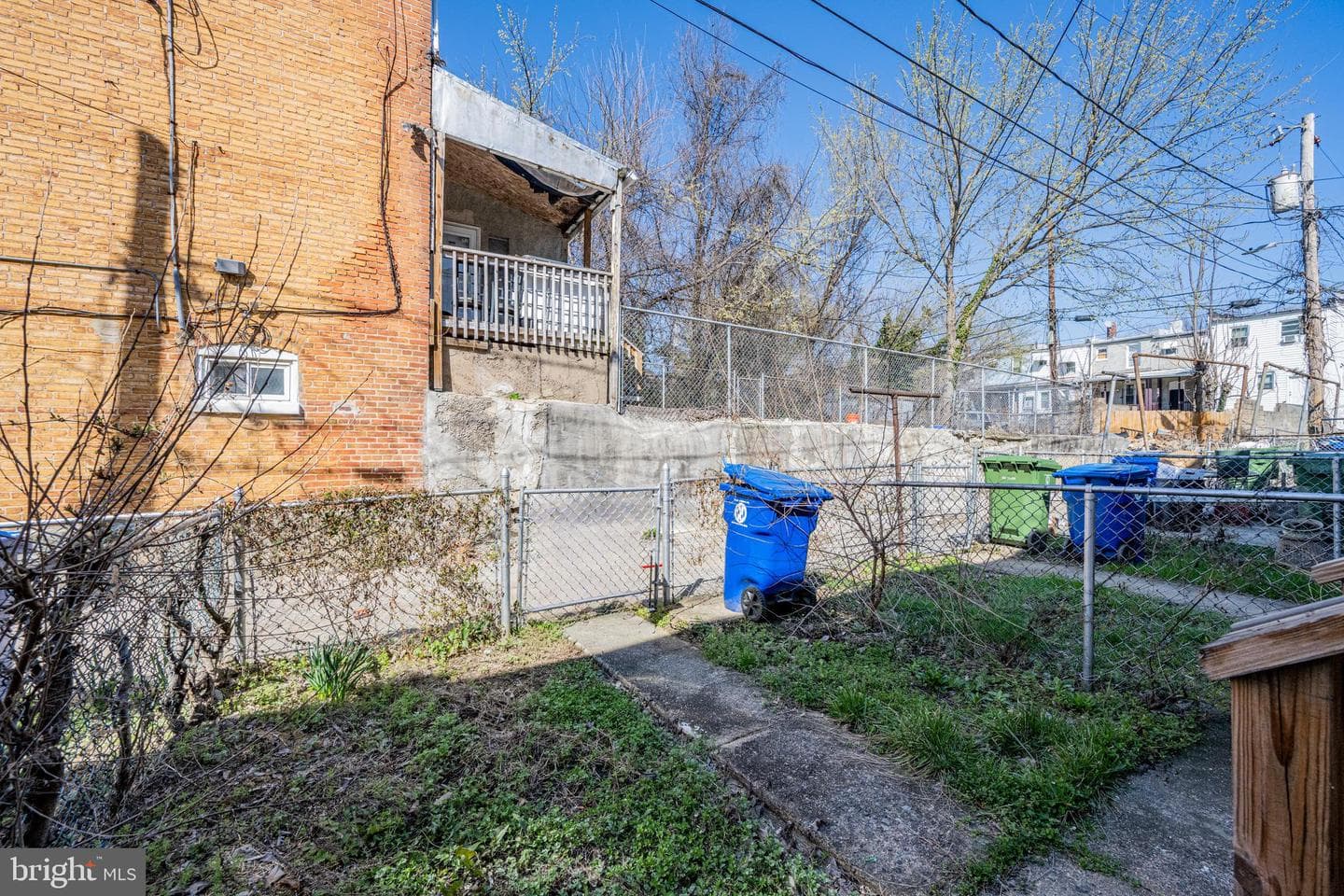 2730 Baker Street photo 19