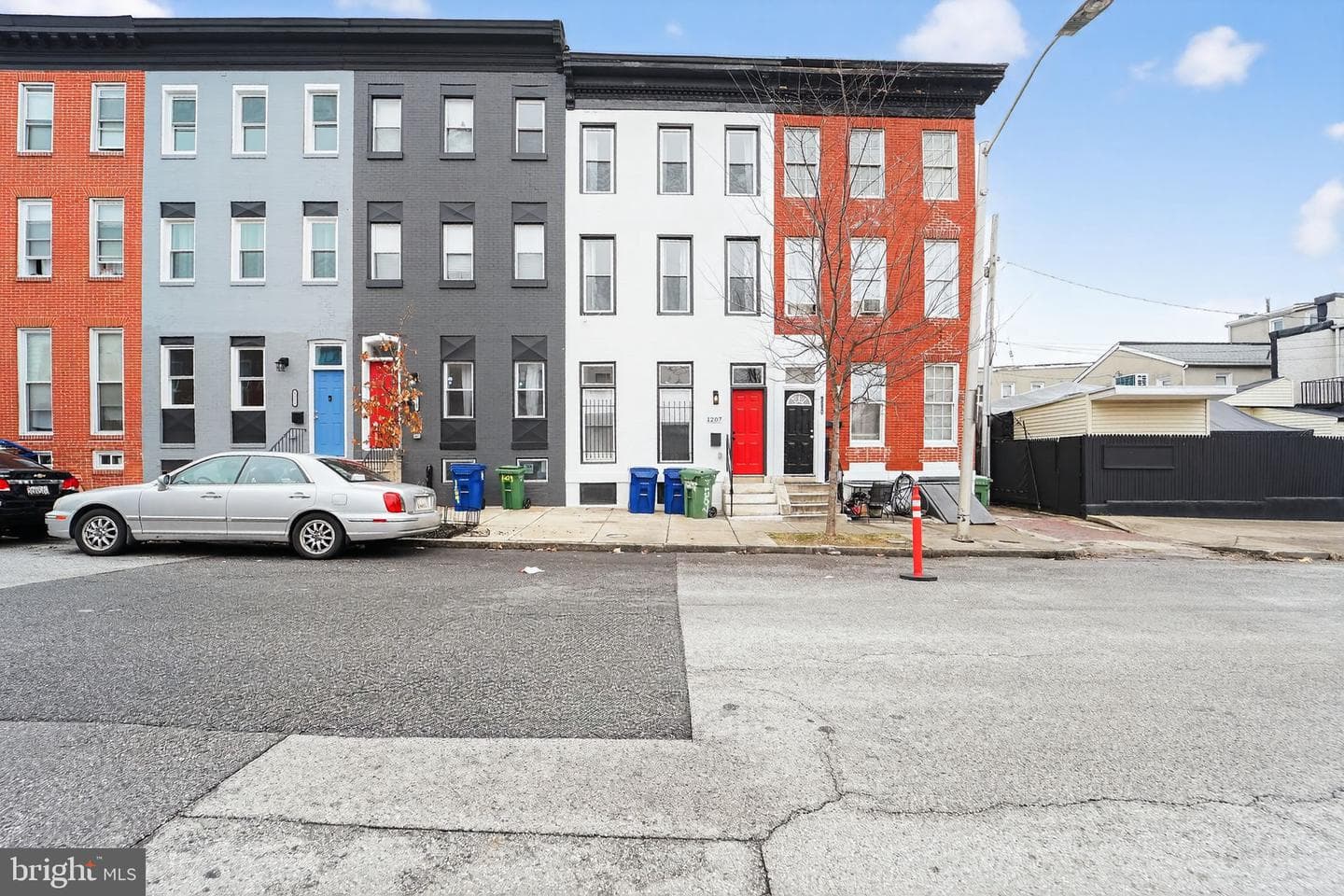1207 N Eden Street photo 1