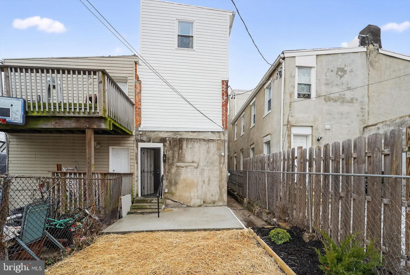 1207 N Eden Street photo 31