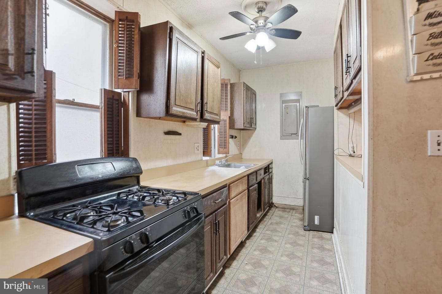 512 N Patterson Park Avenue photo 10