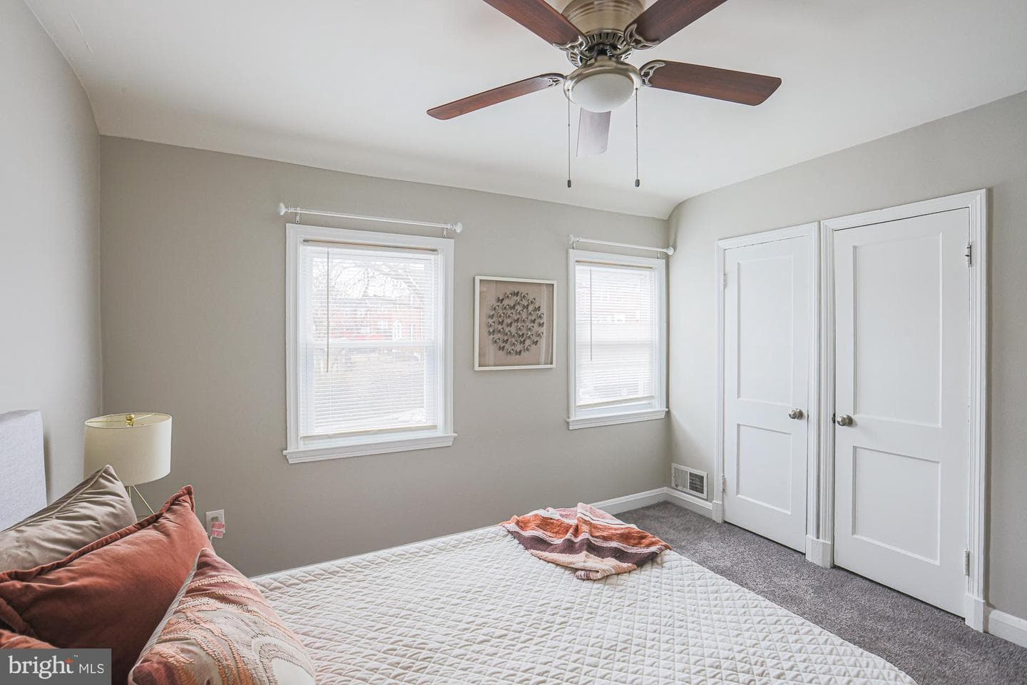 1322 Limit Avenue photo 17
