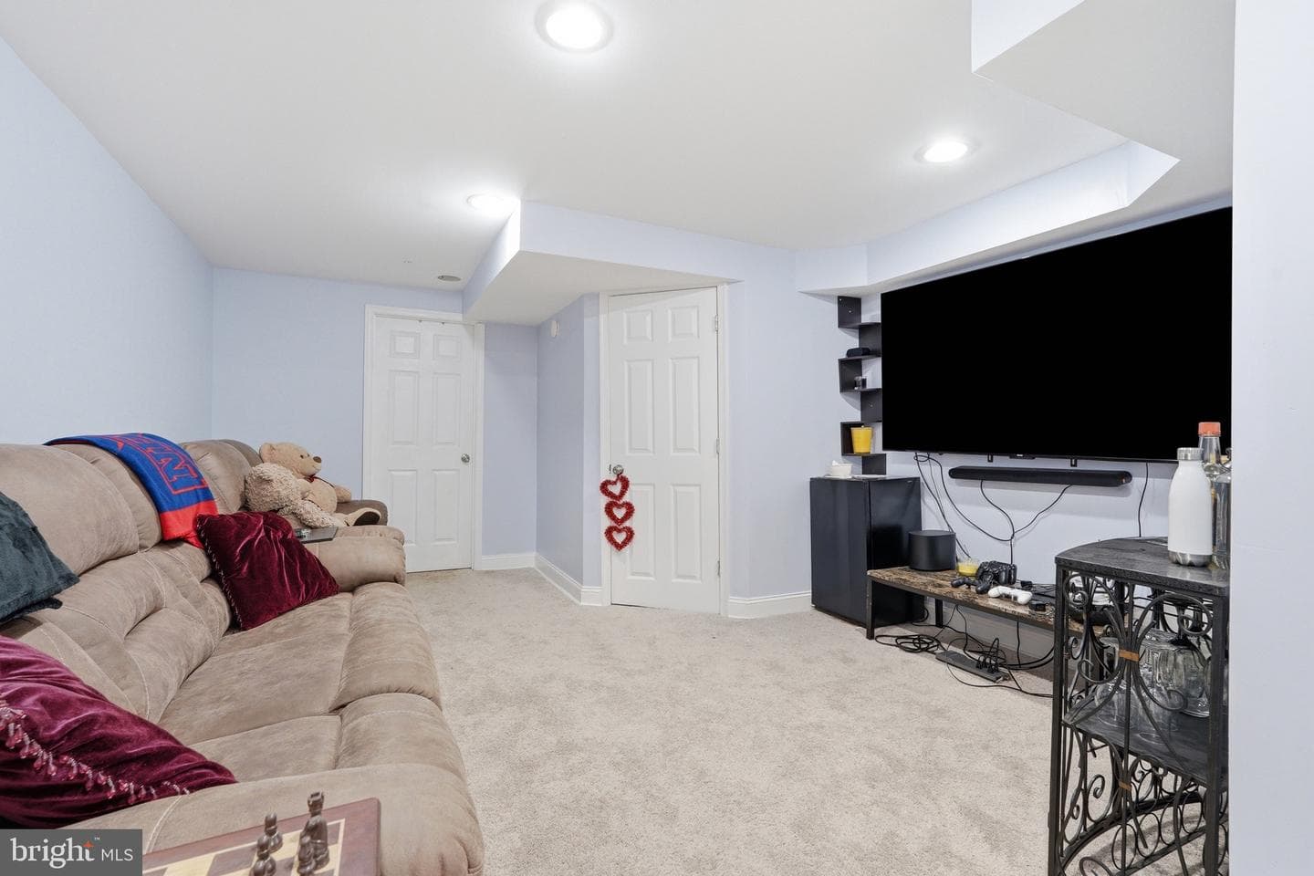 2854 Lake Avenue photo 24