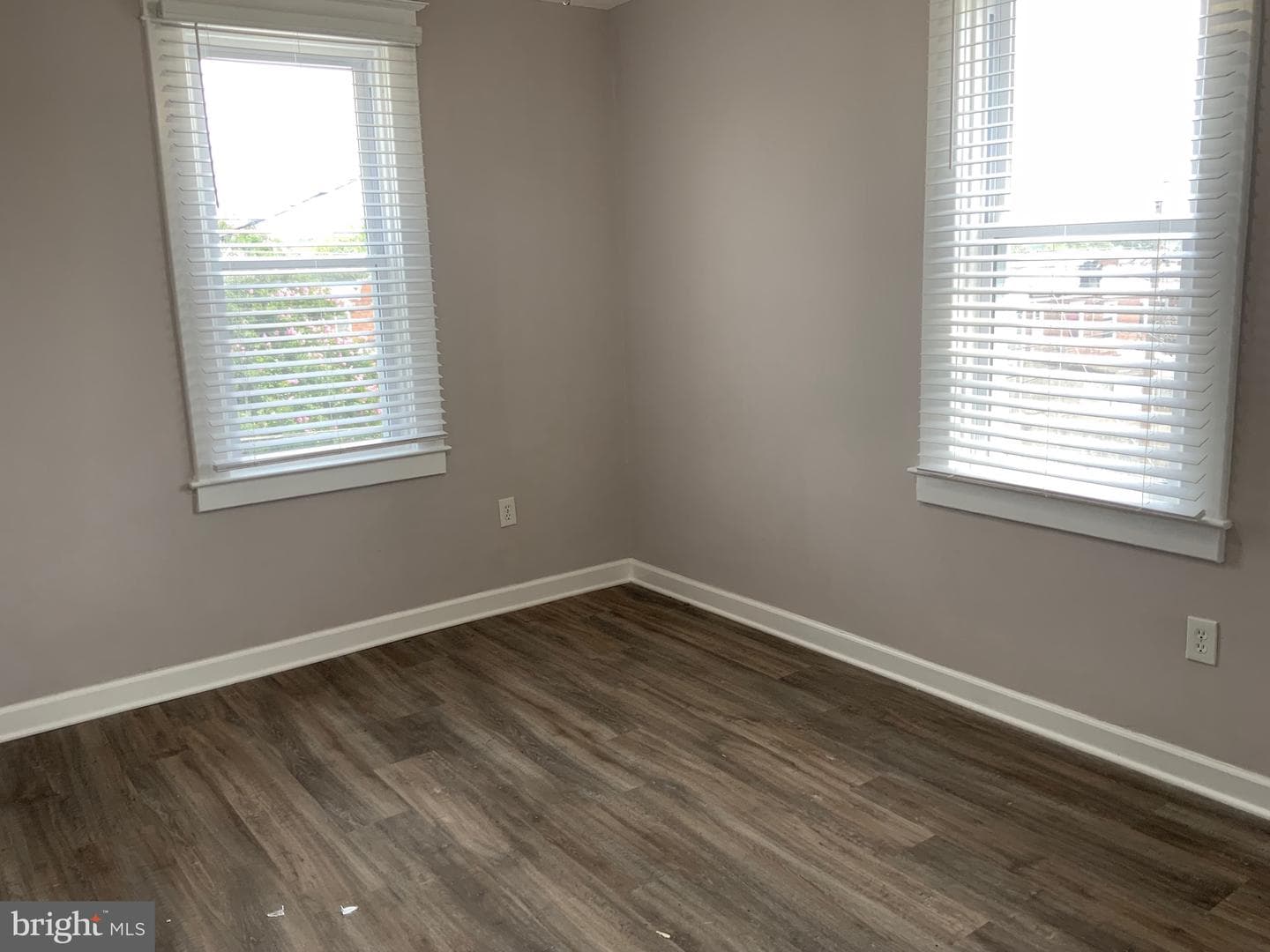 3114 Pelham Avenue photo 26