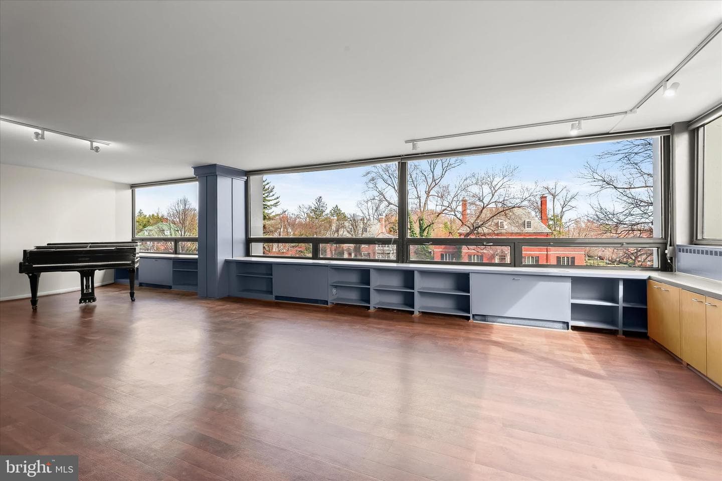 4000 N Charles Street N #312 photo 23