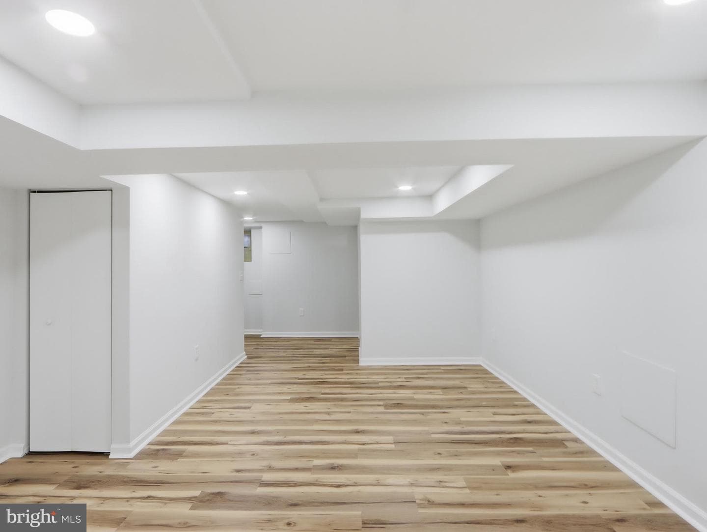 5607 Ready Avenue photo 30