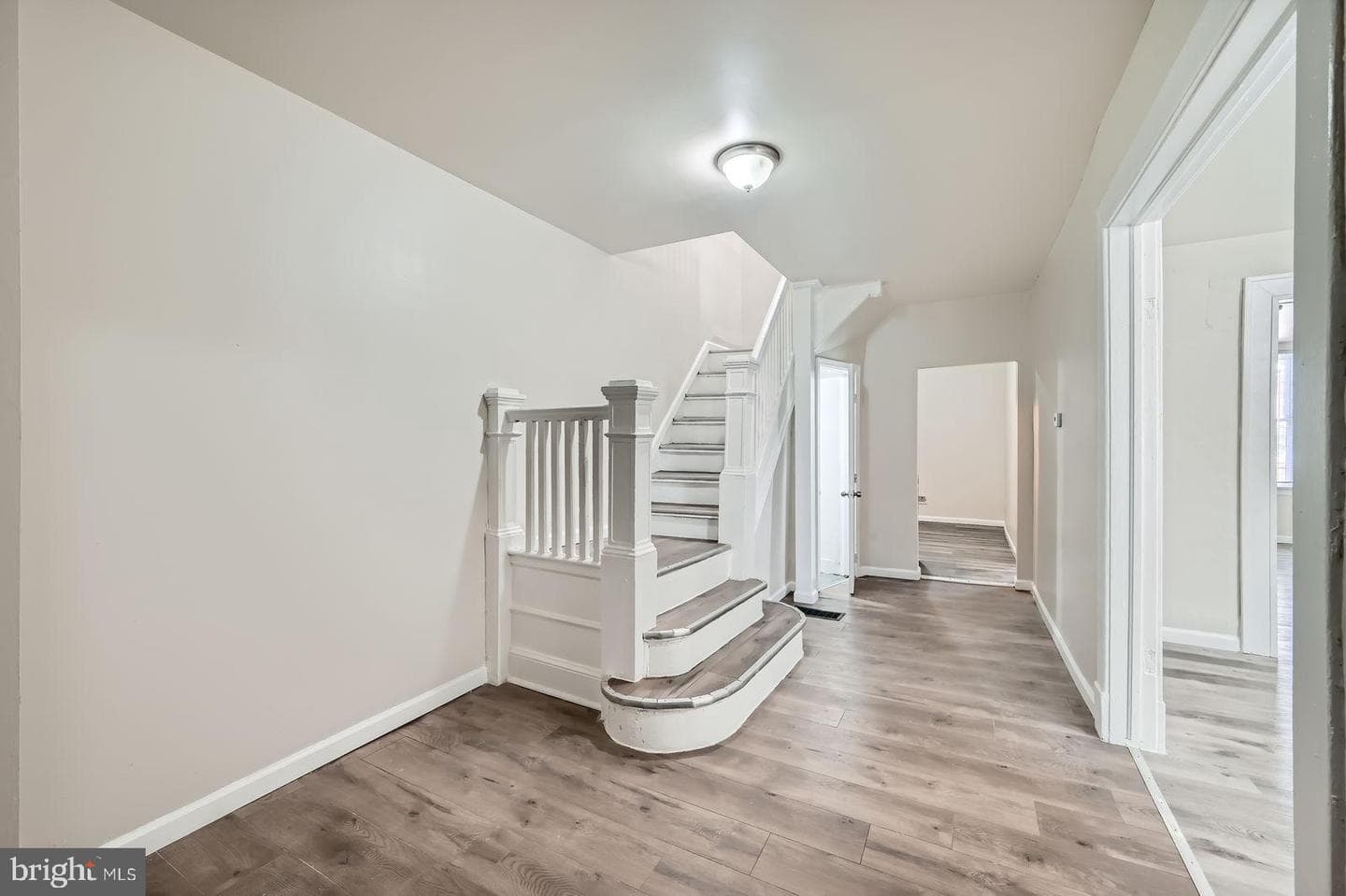 118 N Hilton Street photo 5