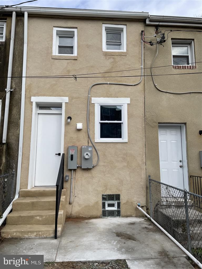 1509 Lemmon Street photo 12