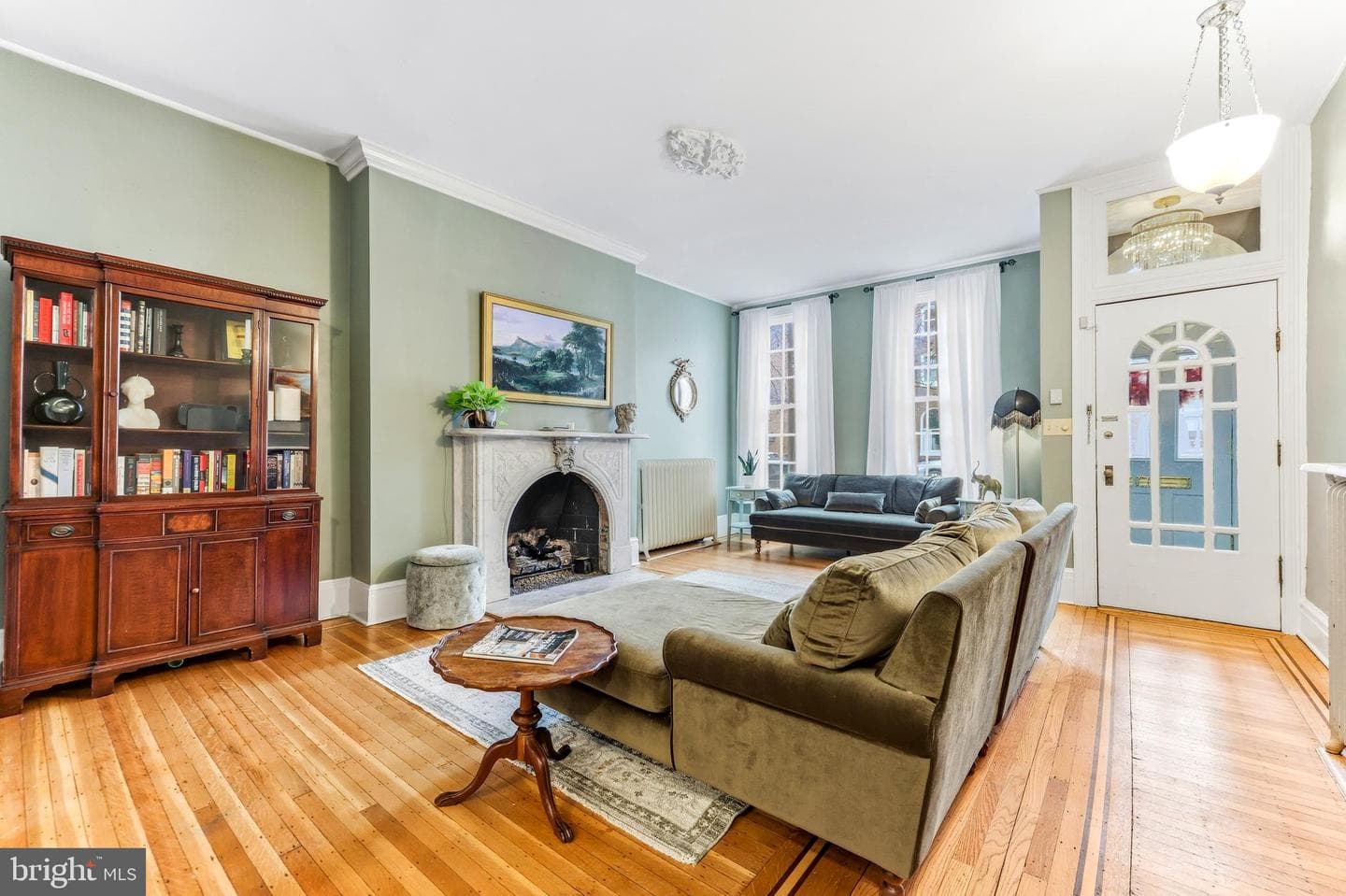 828 William Street photo 11