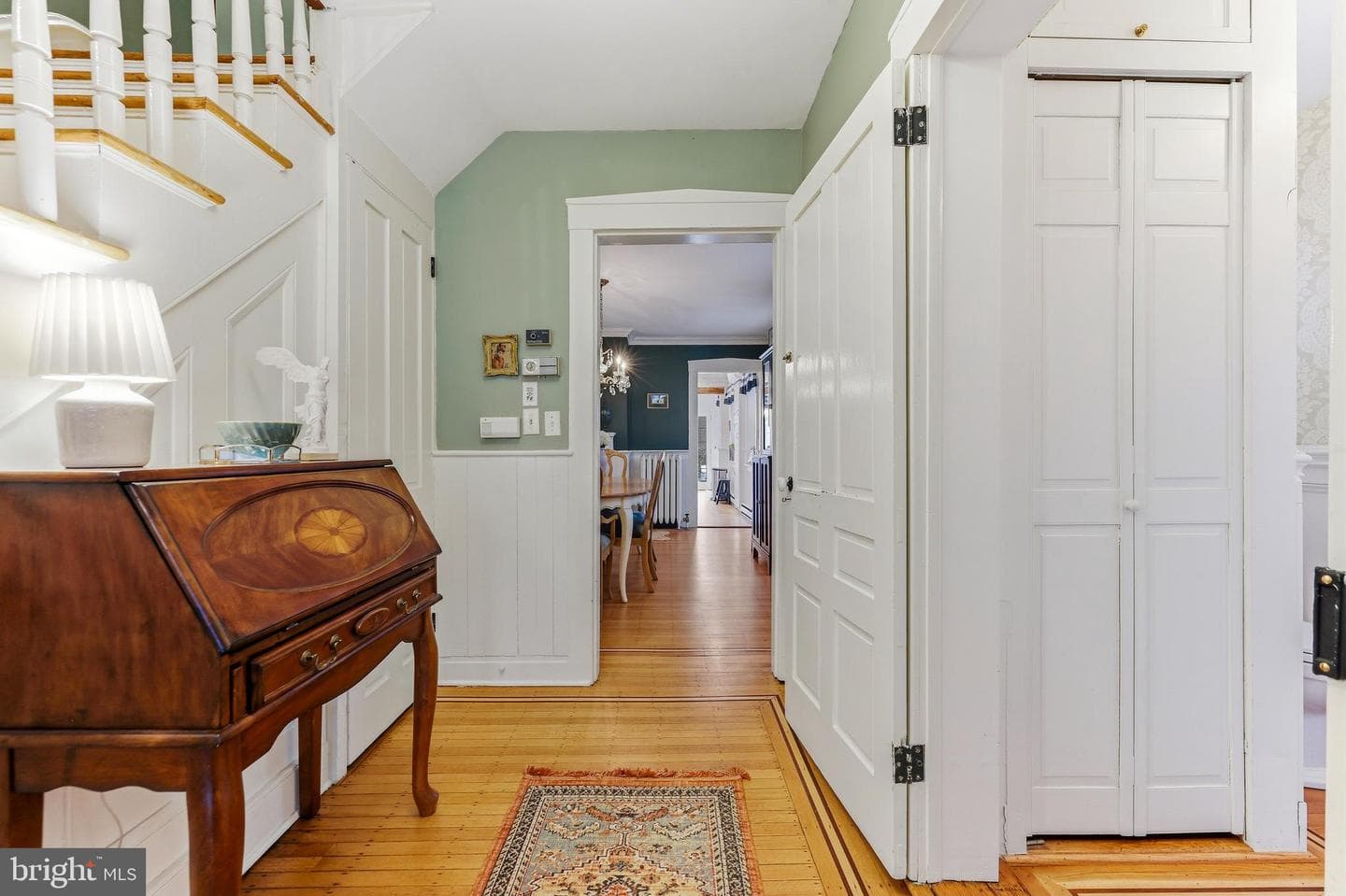 828 William Street photo 14