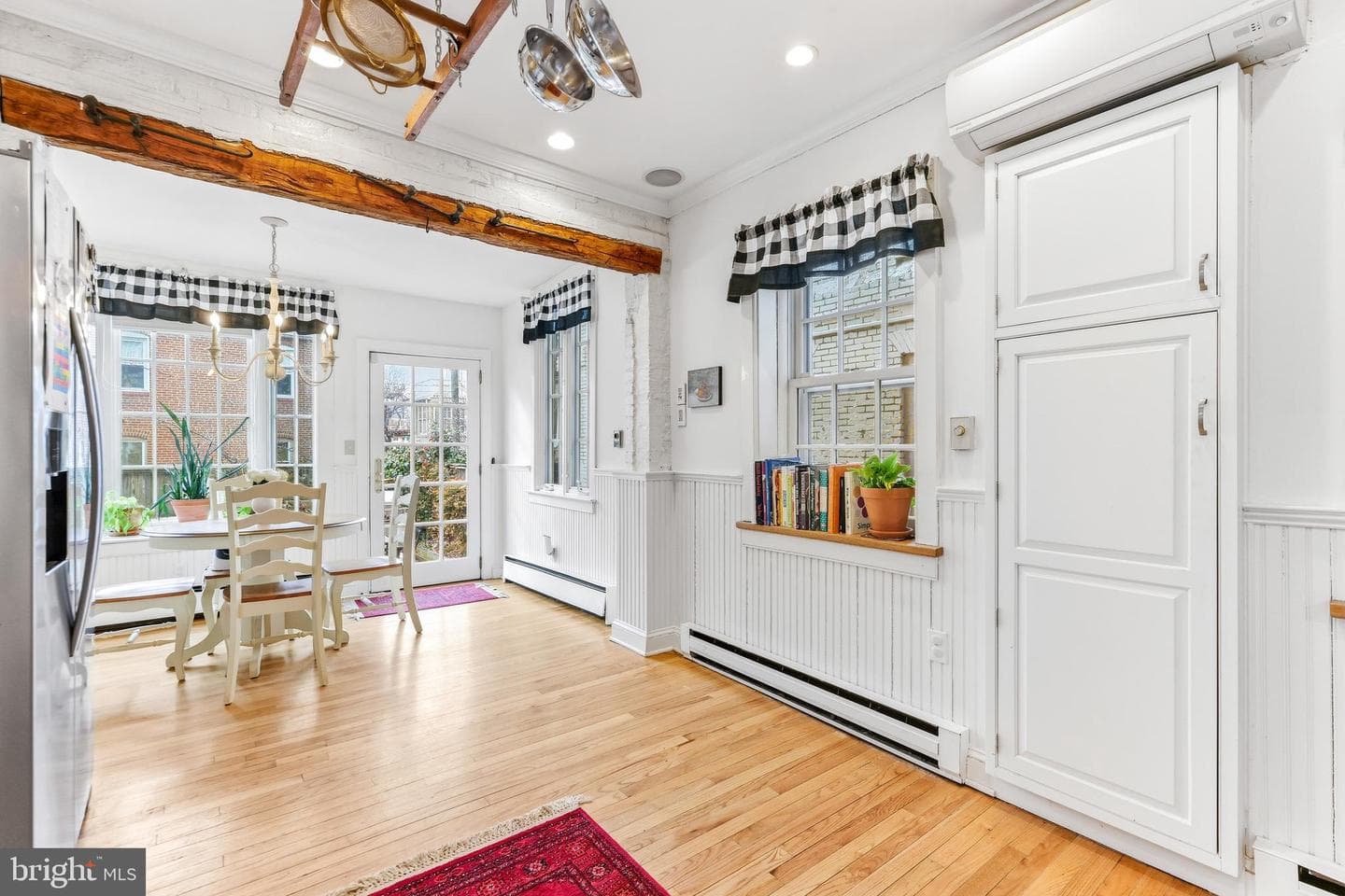 828 William Street photo 19