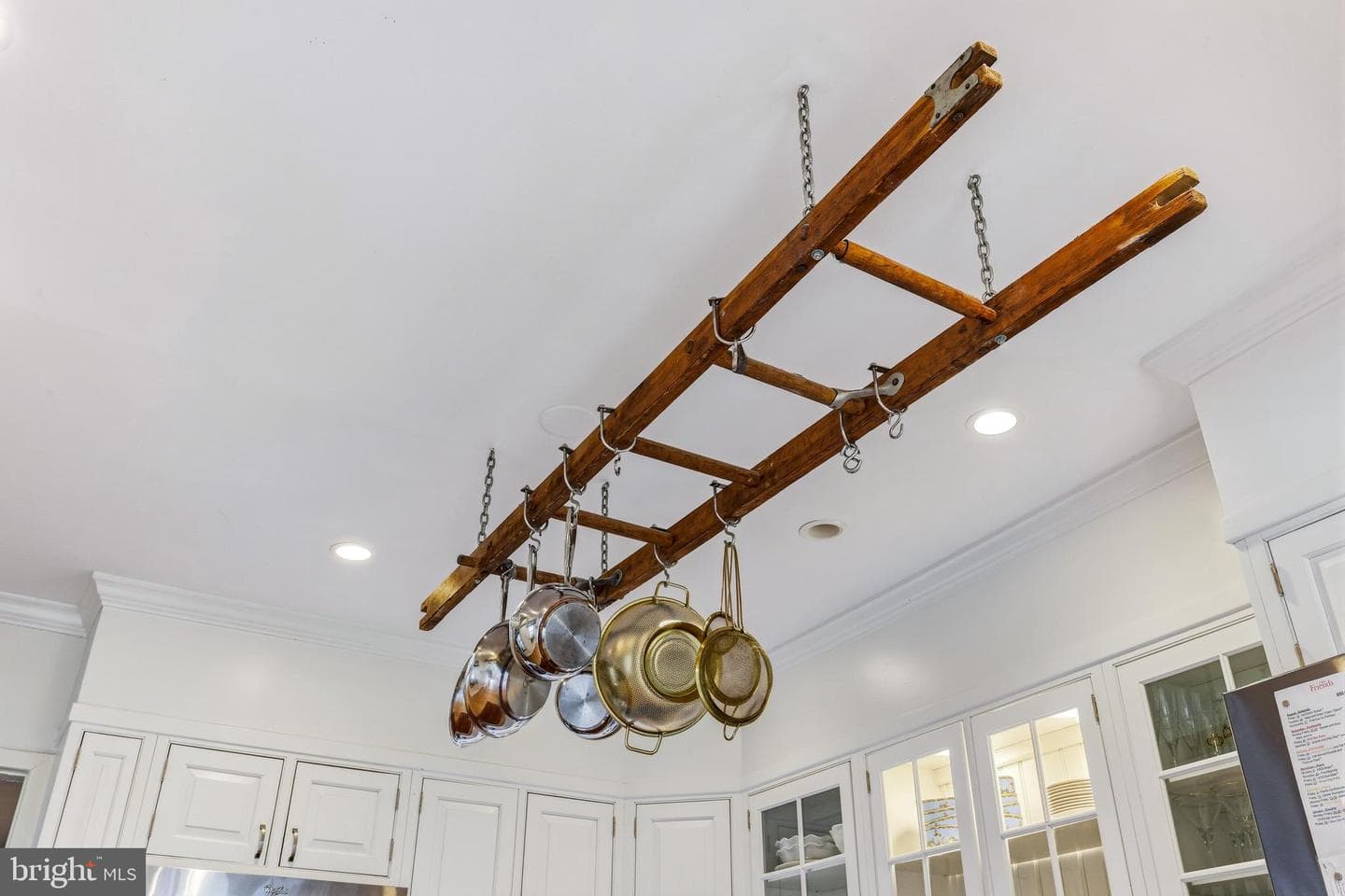 828 William Street photo 25
