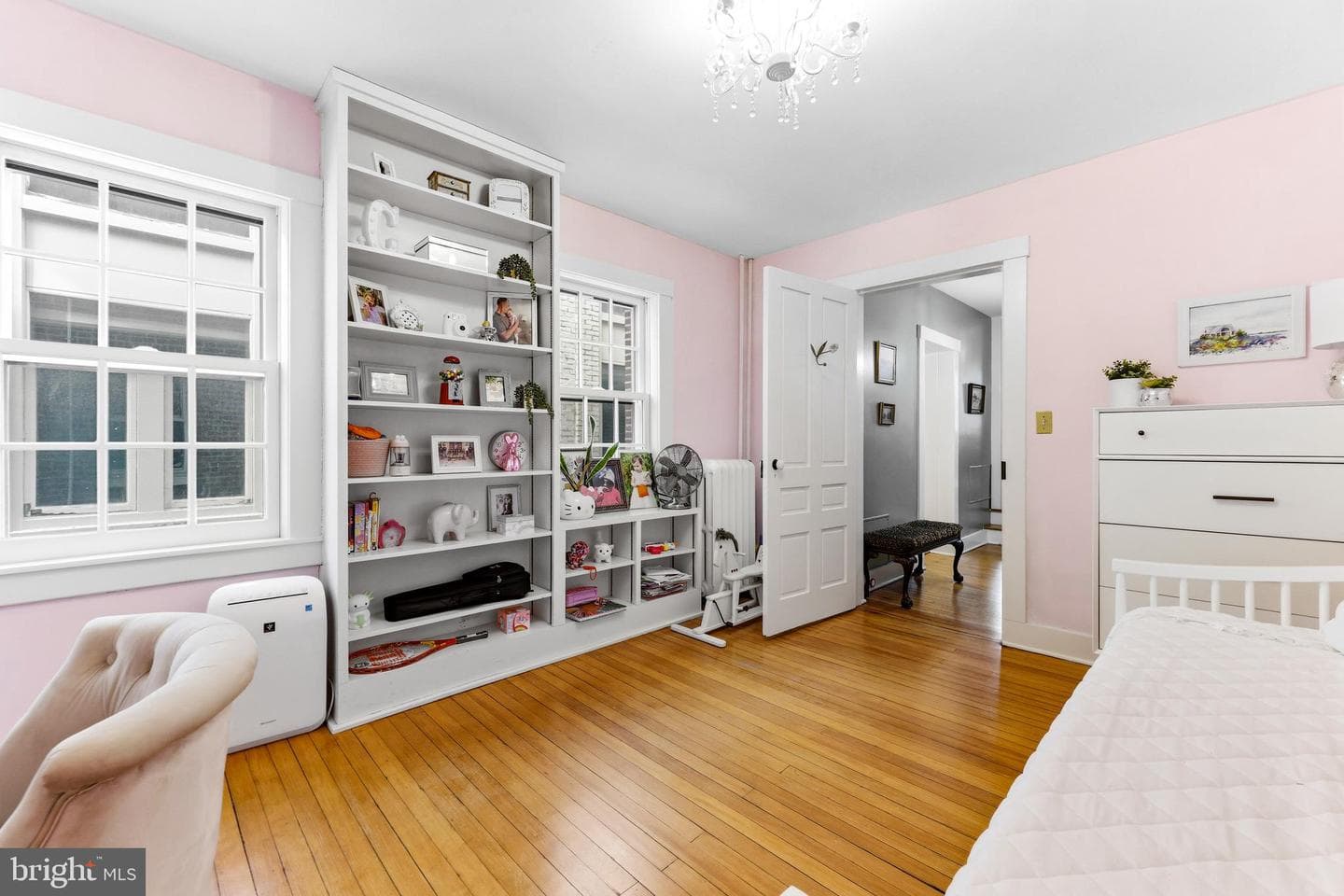828 William Street photo 51