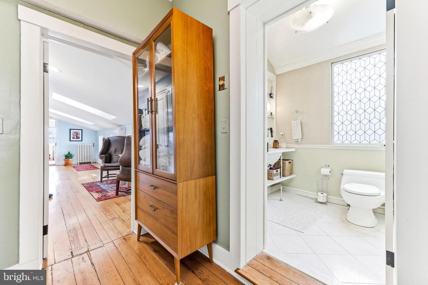 828 William Street photo 57