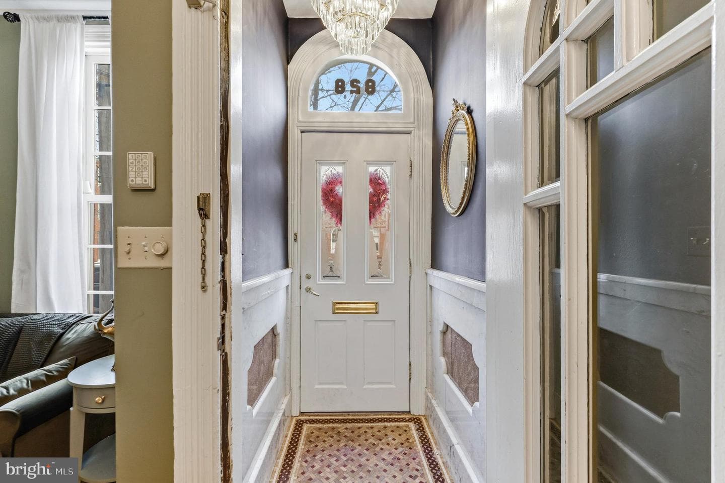 828 William Street photo 6