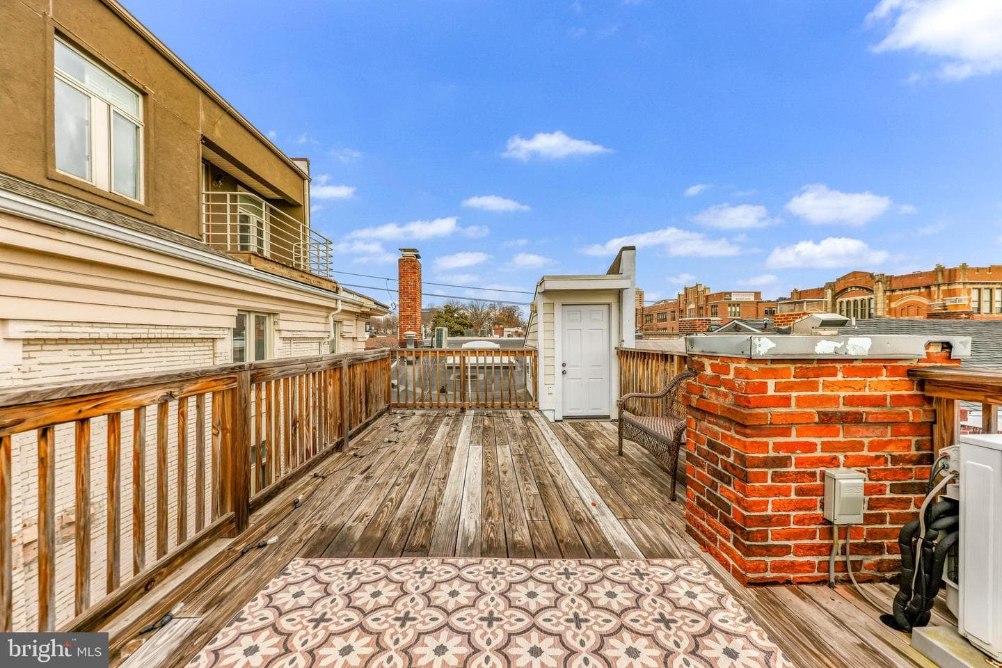 828 William Street photo 62
