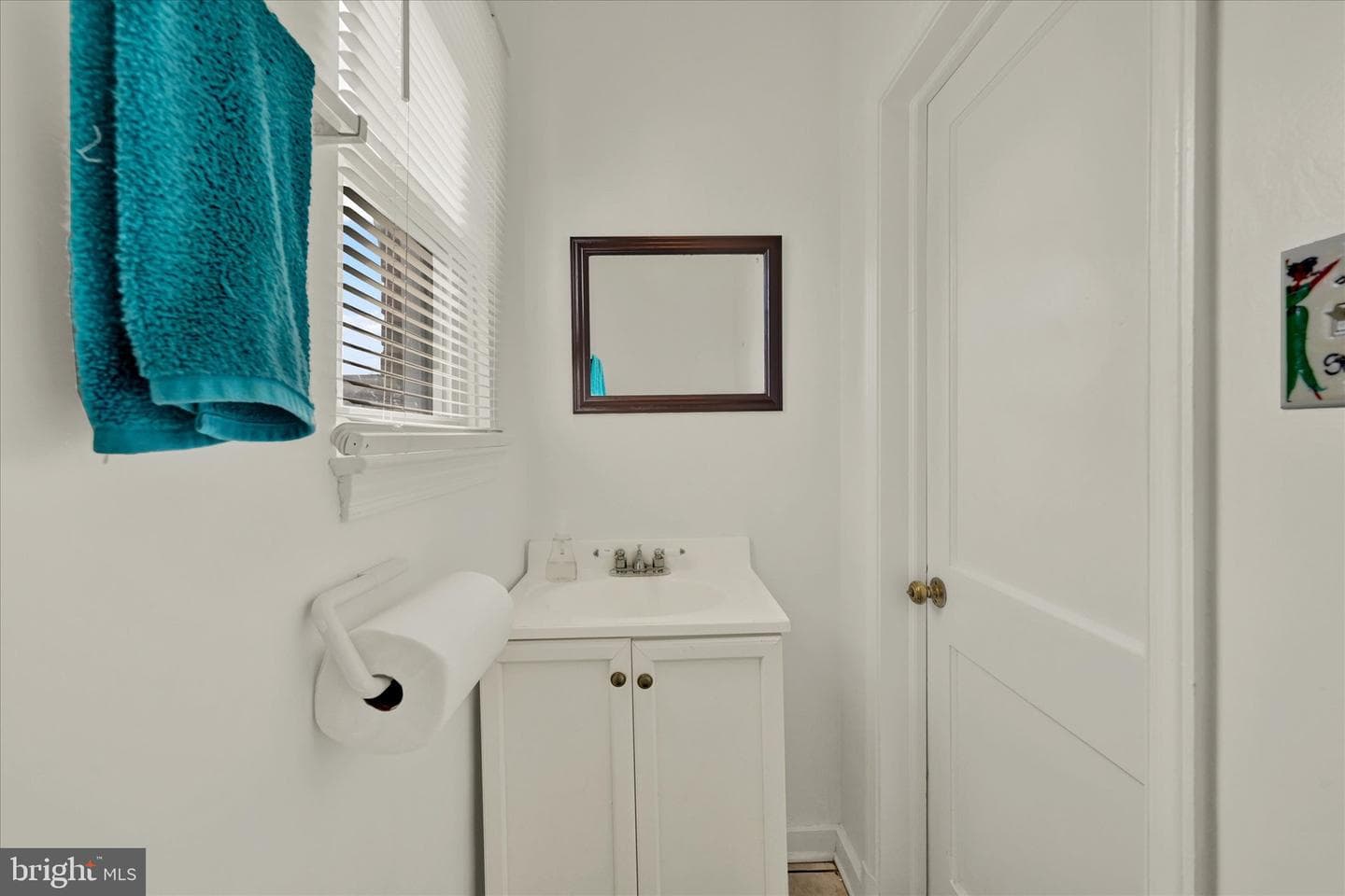 3922 Mortimer Avenue photo 18