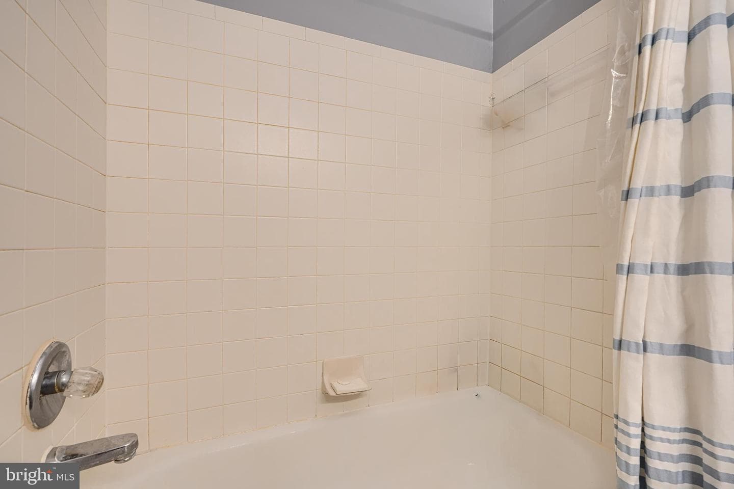 1206 S Linwood Avenue photo 30