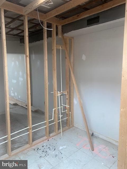 149 N Highland Avenue photo 4