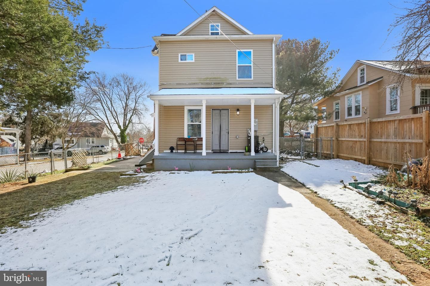 3814 Pinewood Avenue photo 30