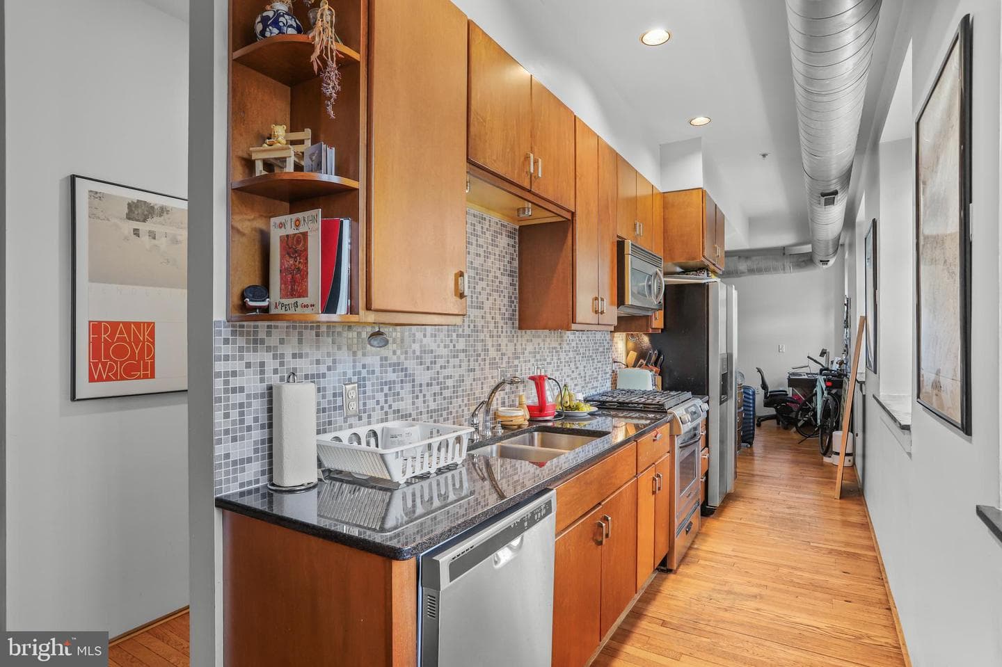 104 W Madison Street #6 photo 15