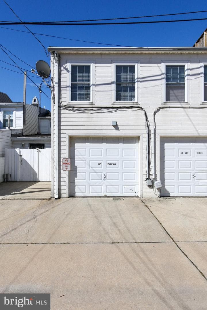 613 S Port Street photo 31