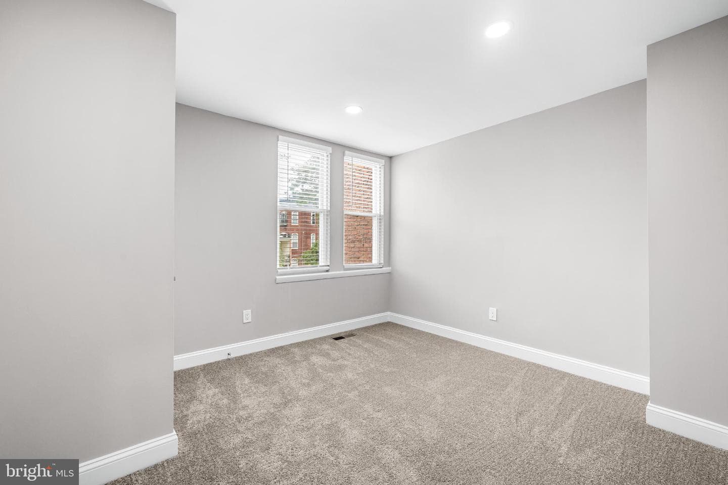 3507 Holmes Avenue photo 25