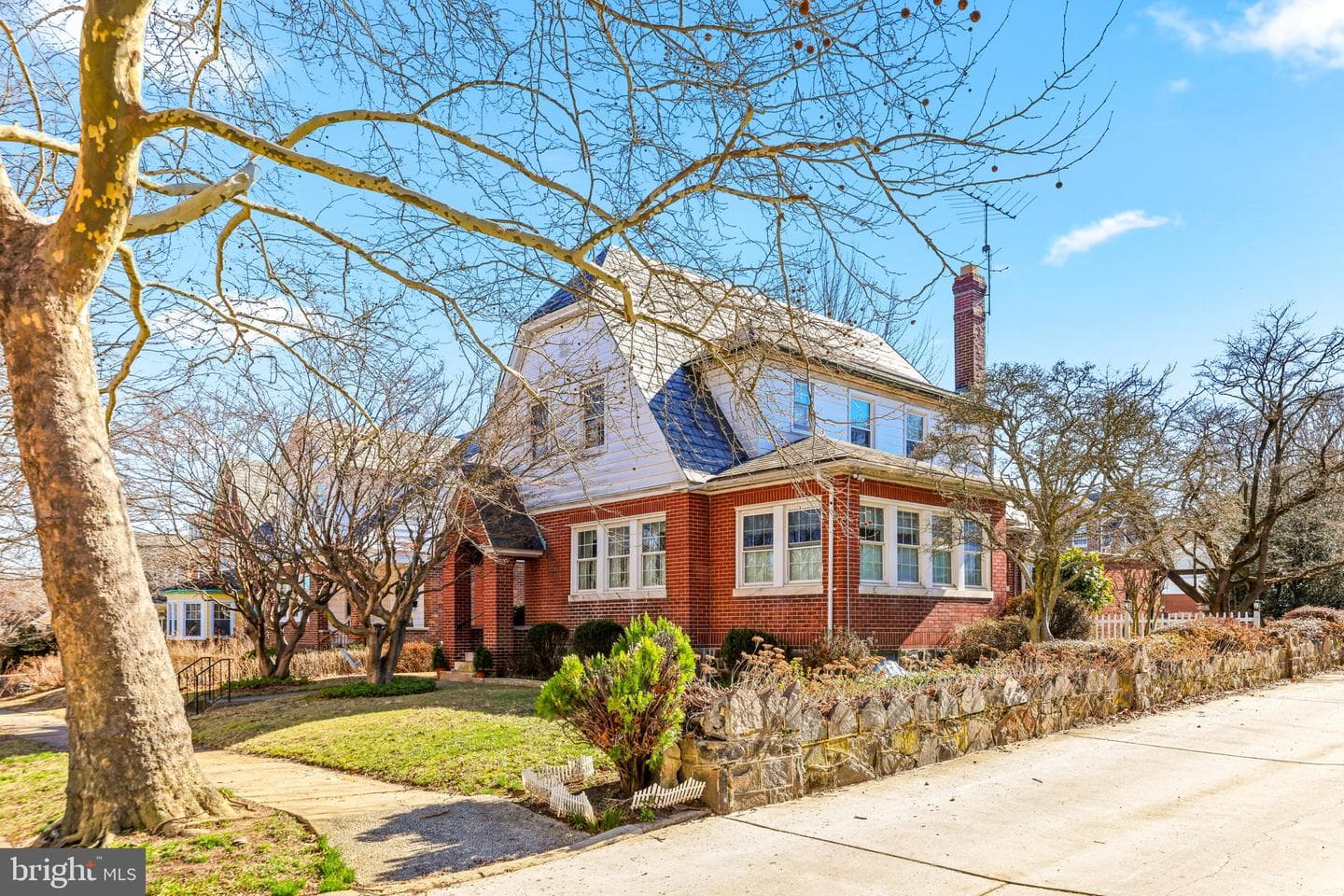 2201 Pelham Avenue photo 62