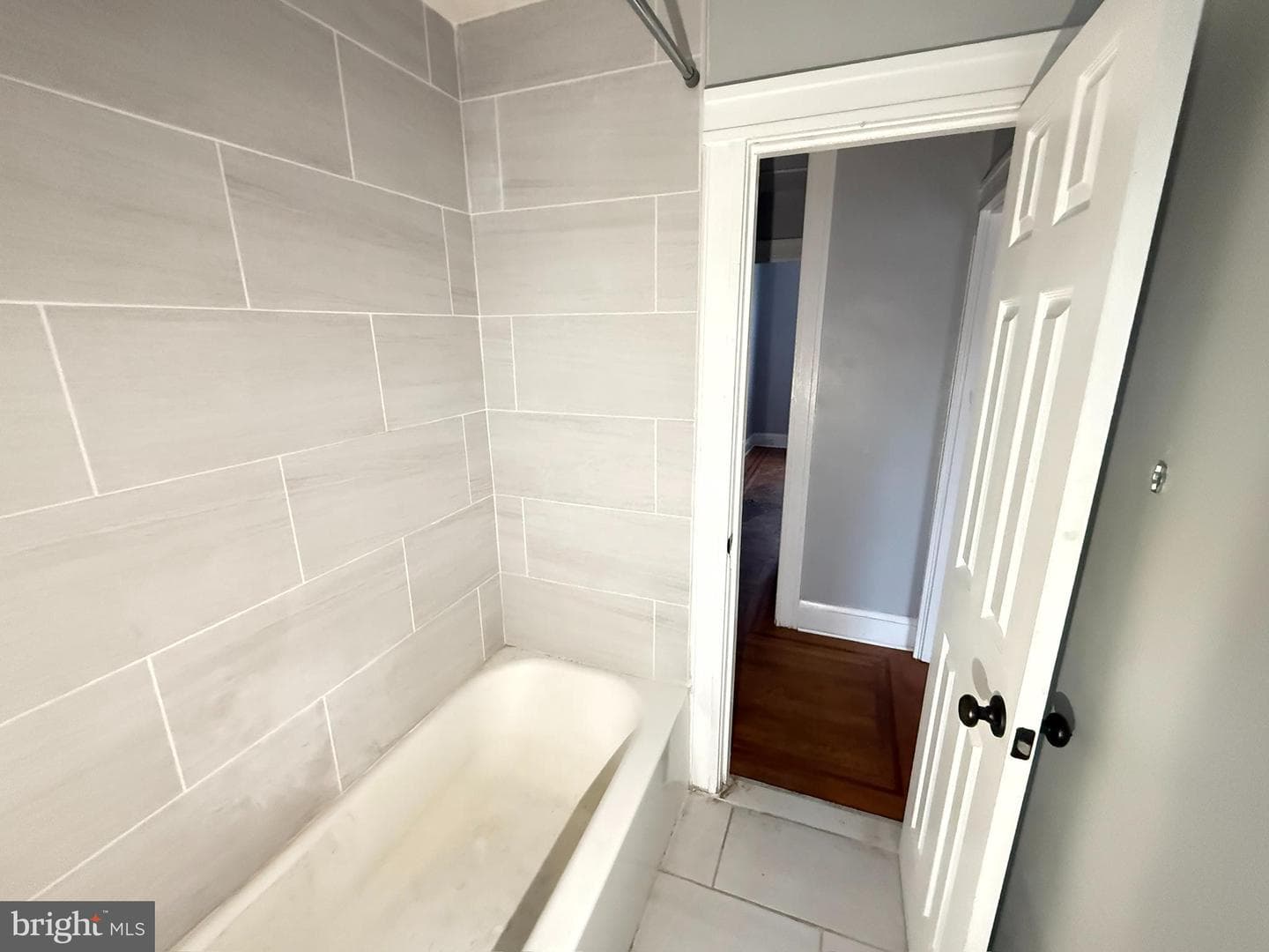3419 Kenyon Avenue photo 11
