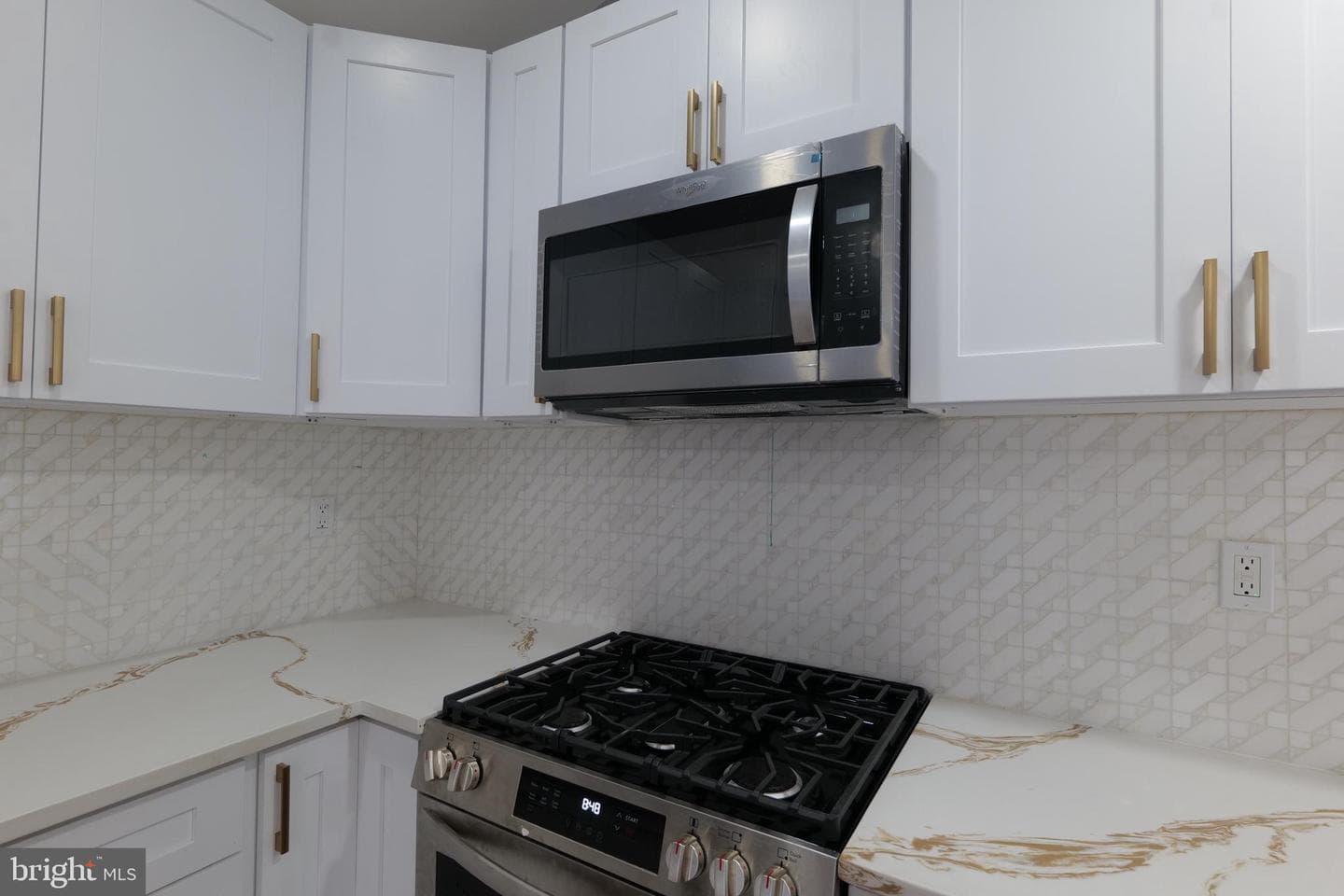 4905 Midwood Avenue photo 13
