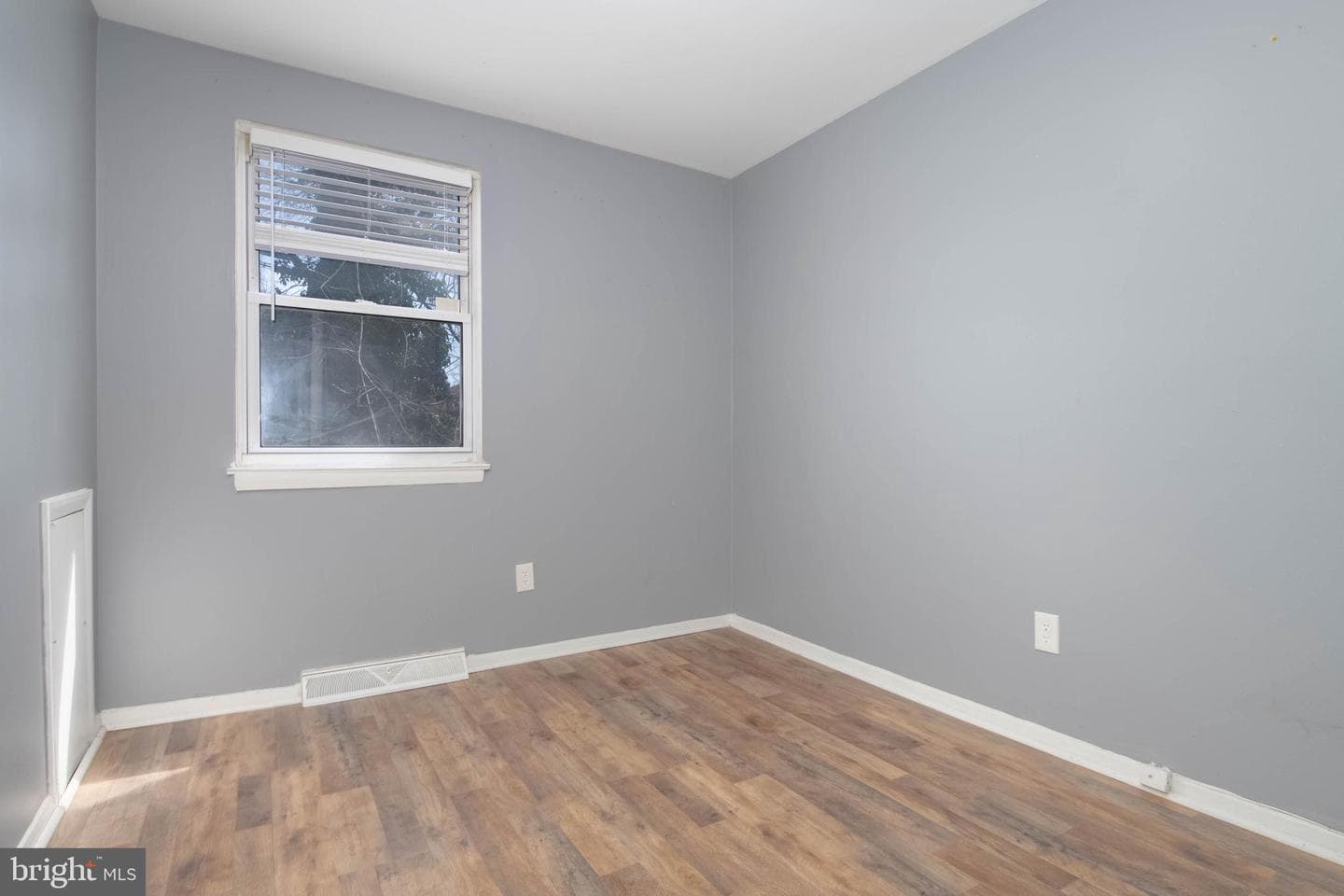 4409 Falls Bridge Drive #g photo 21