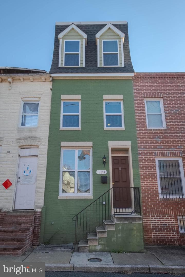 1121 Ward Street photo 30