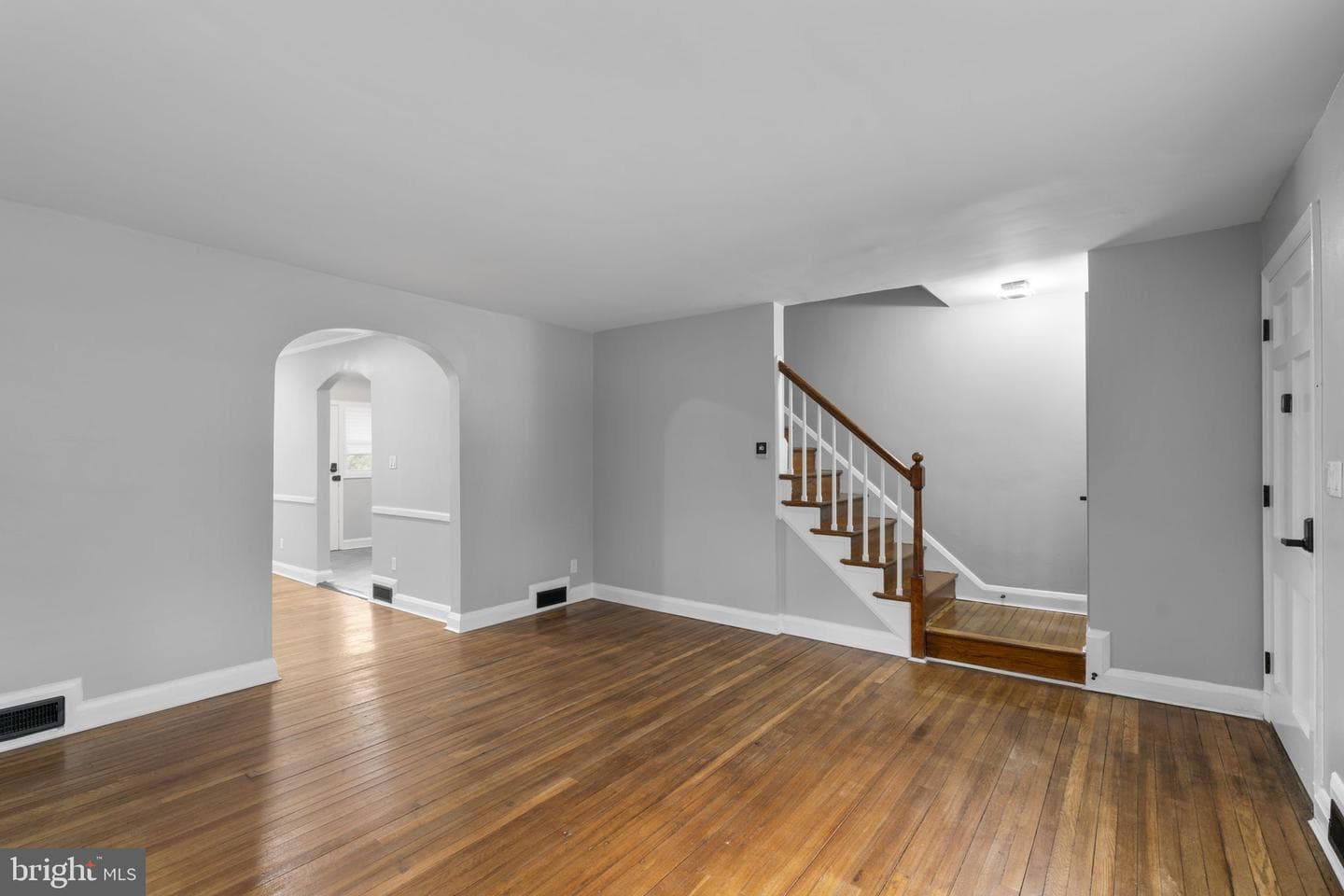 1607 Stonewood Road photo 6