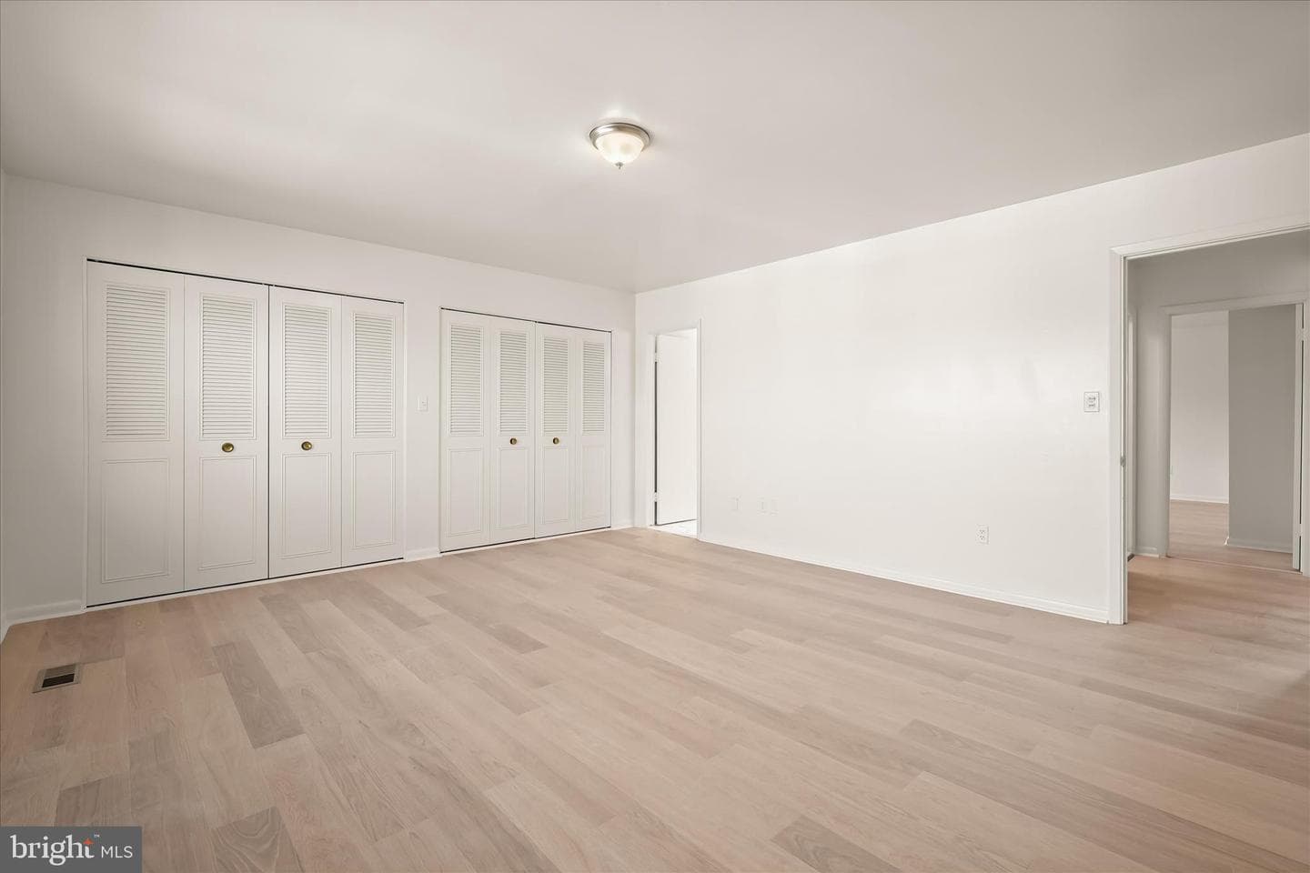 3619 Glengyle Avenue #8c photo 29