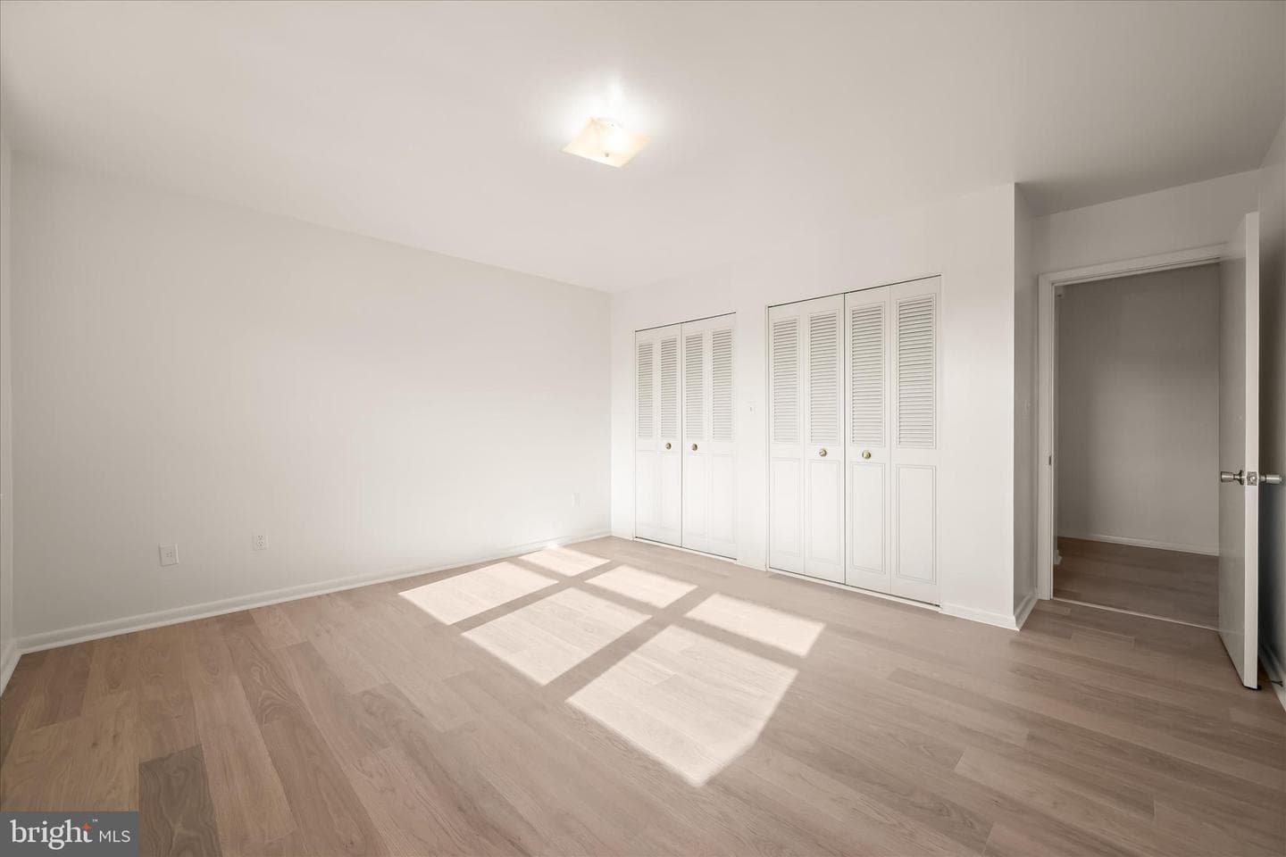 3619 Glengyle Avenue #8c photo 38