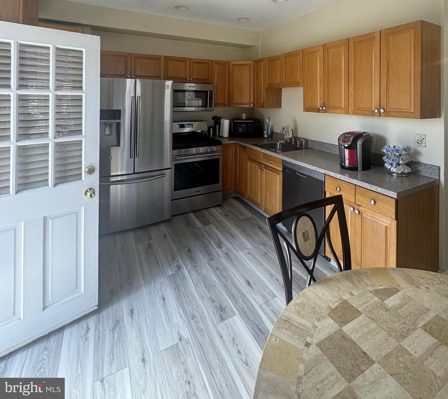 3123 Shannon Drive photo 3
