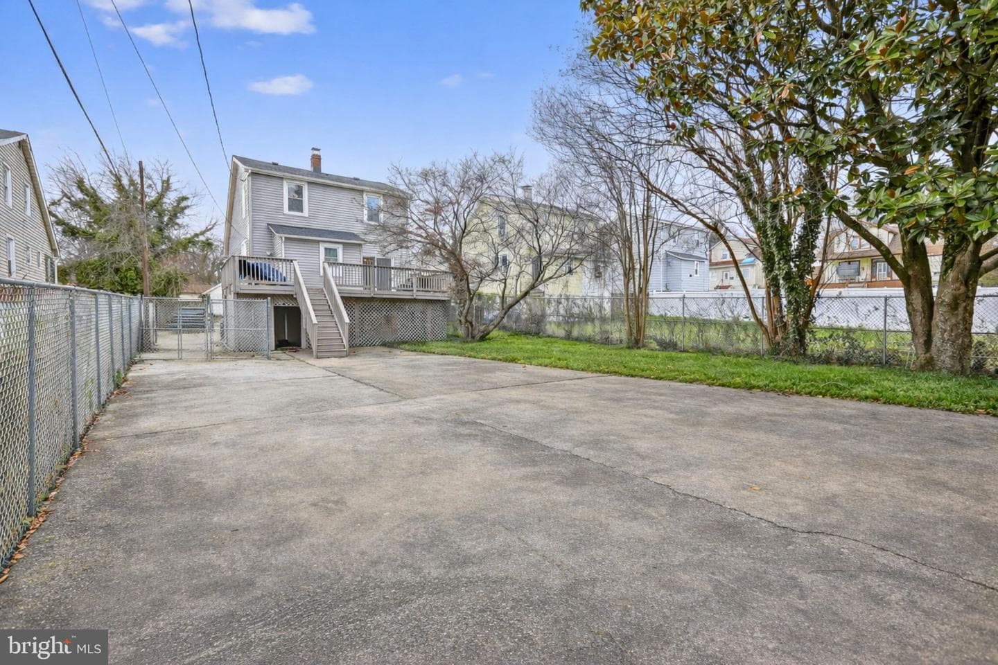 4804 Anntana Avenue photo 34