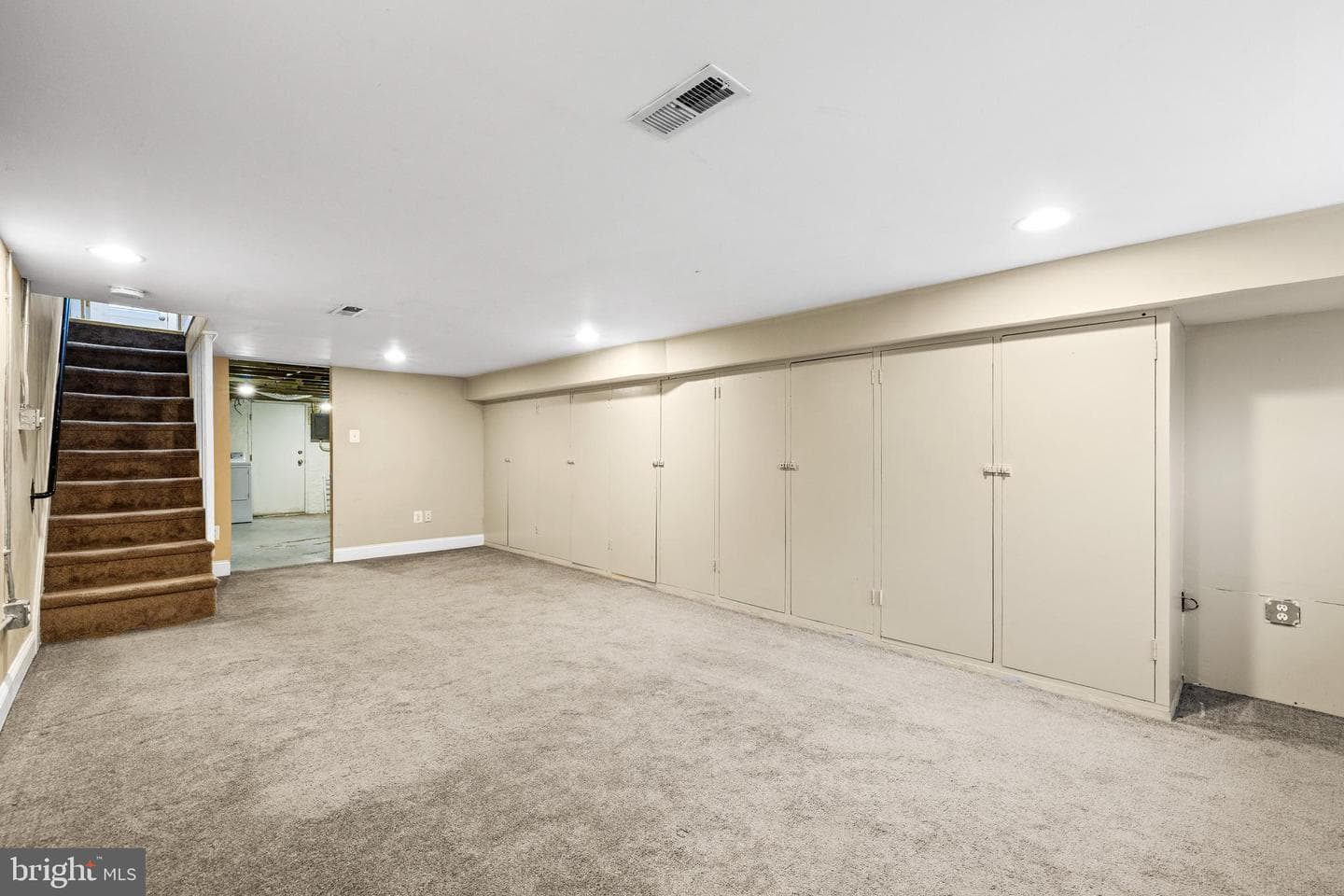 3702 Foster Avenue photo 29