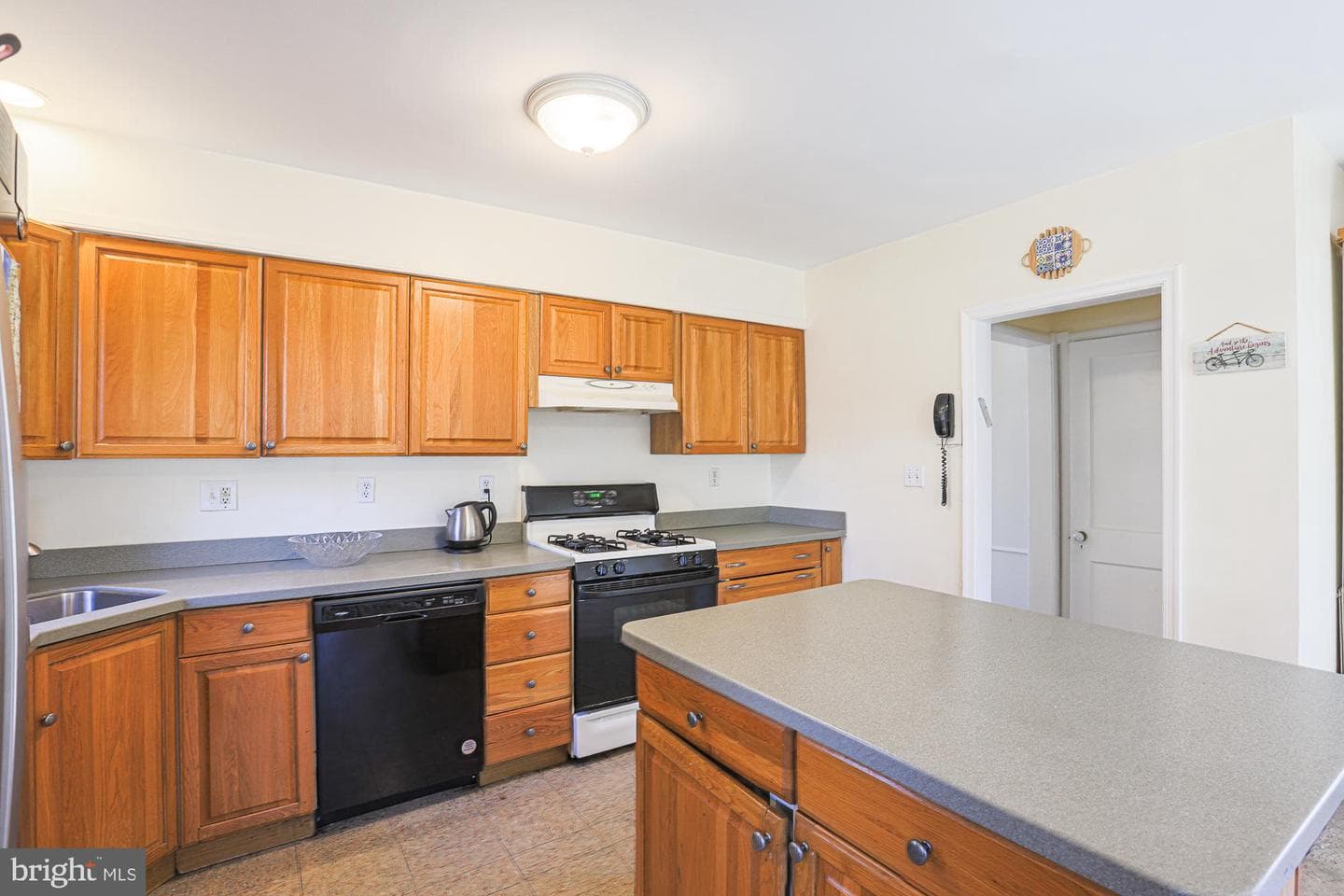 2600 Taney Road photo 32