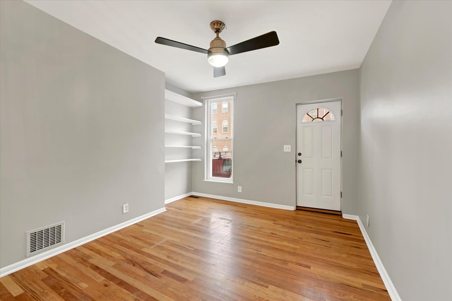 2731 Fait Avenue photo 5